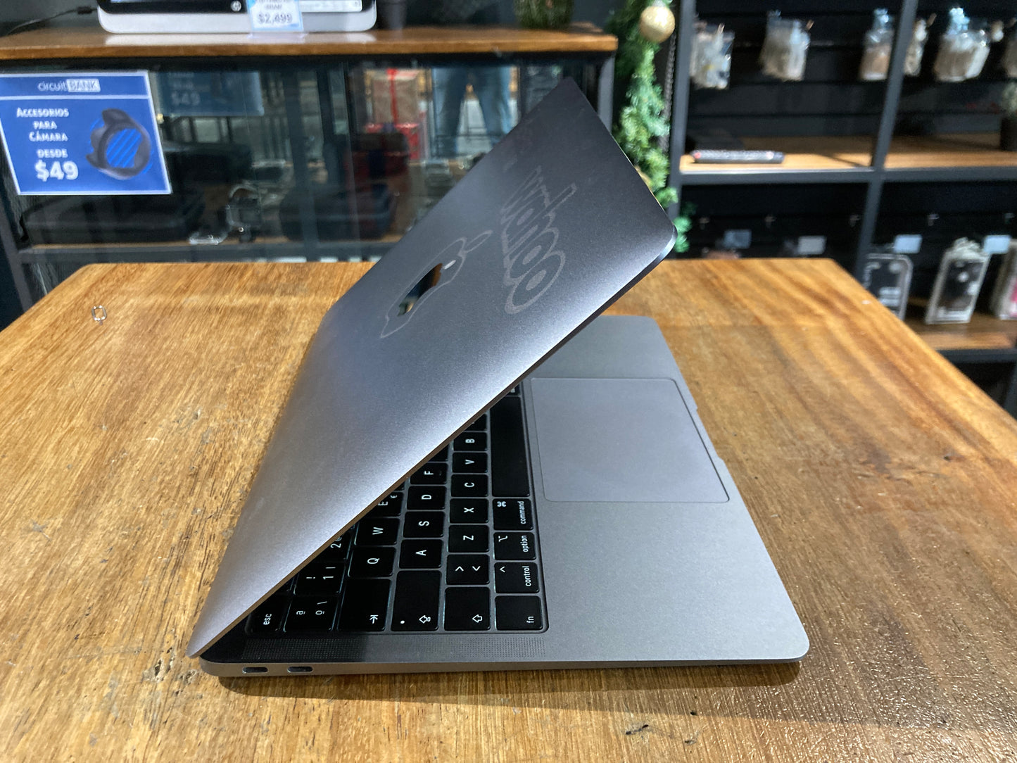 MacBook Air 13" 2018 (Producto Único)