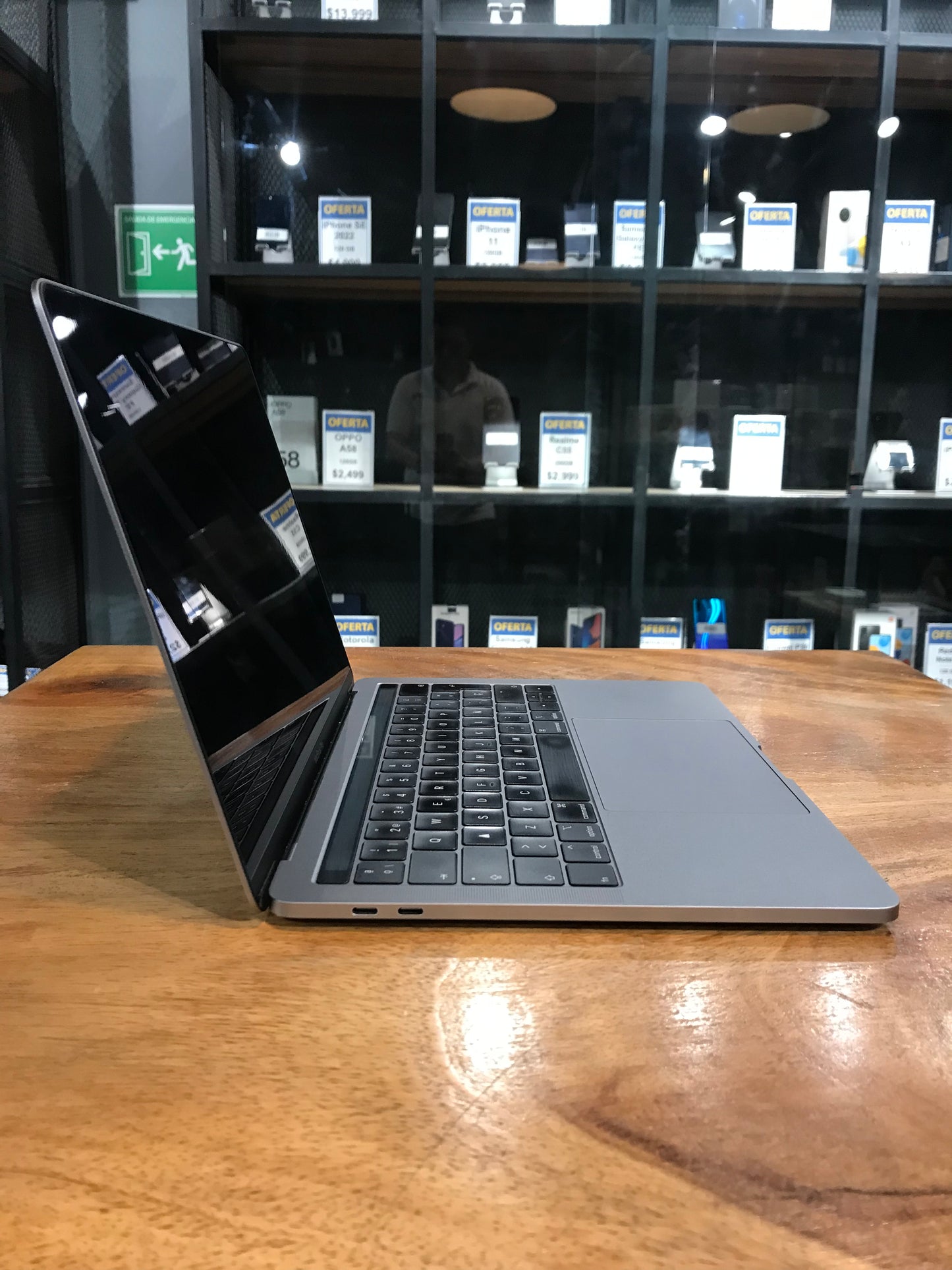 MacBook Pro 13" 2019 TouchBar (Producto Unico)