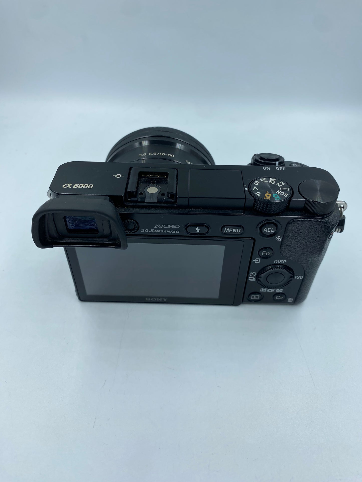 Camara Sony Alpha 6000