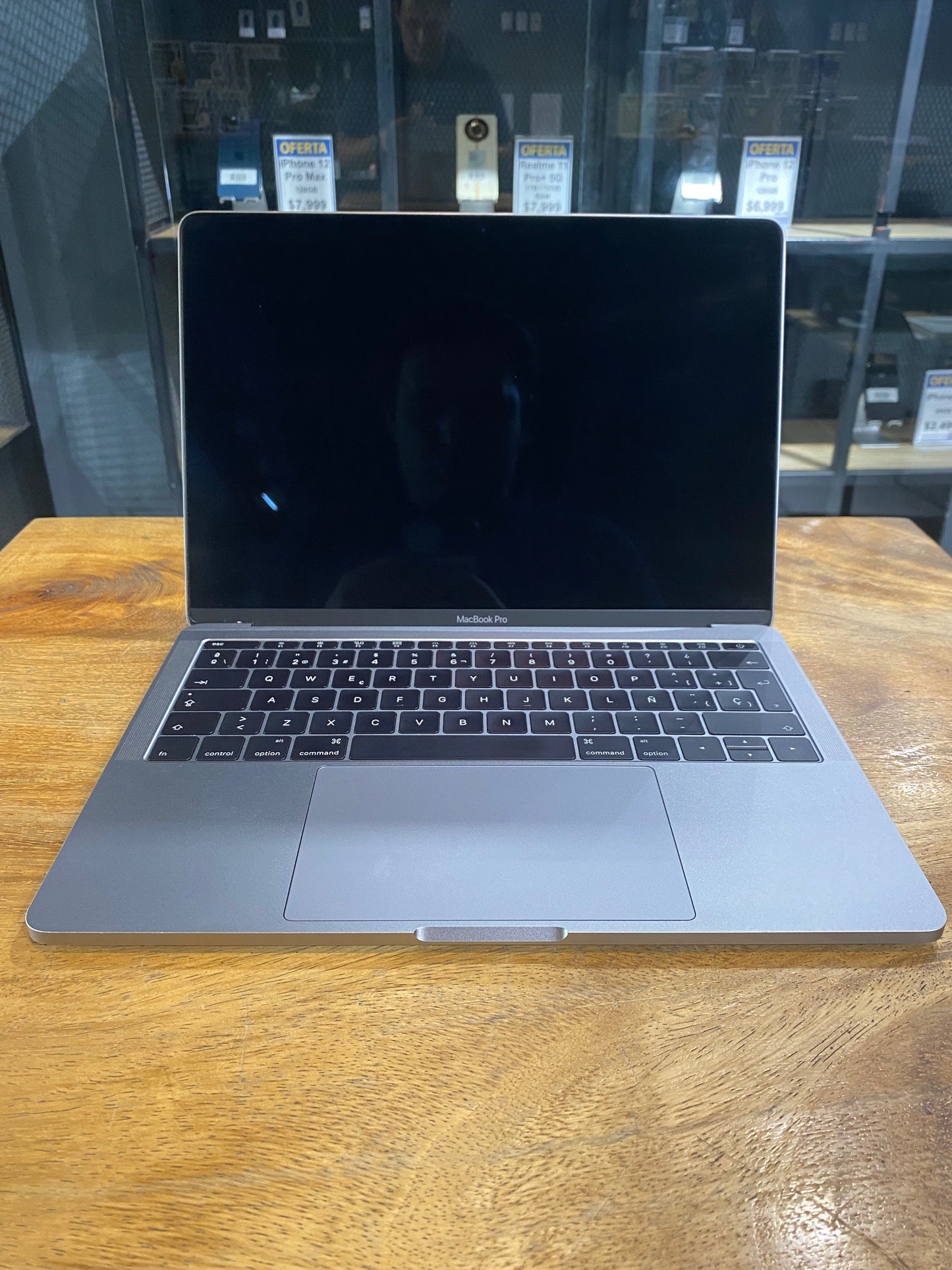 MacBook Pro 13" 2016 256GB (Producto Unico)
