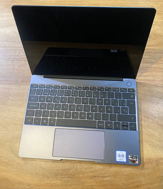 Huawei Matebook 13 HN-W19R
