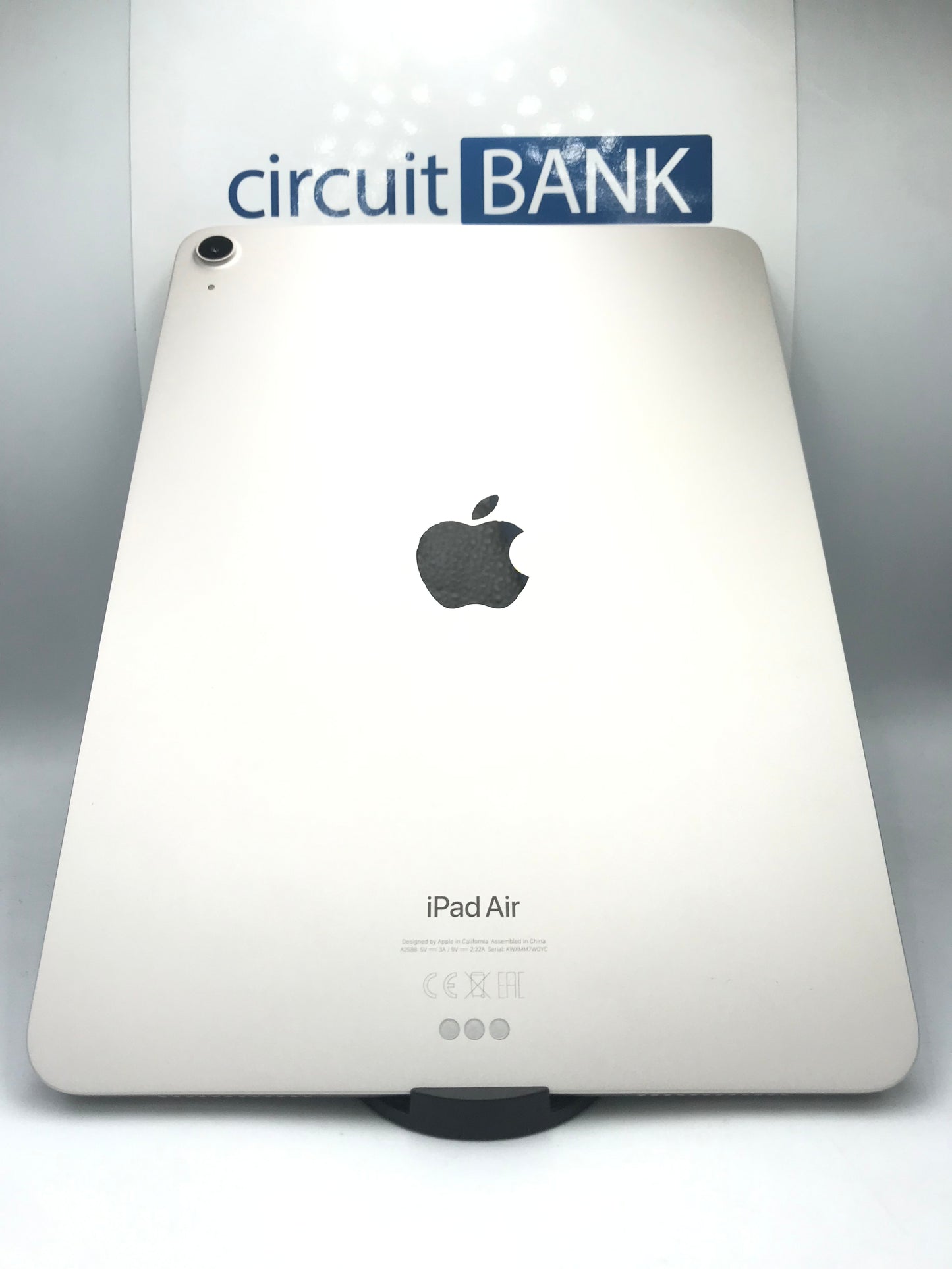 iPad Air 5th Gen WiFi 64GB (Producto Unico)