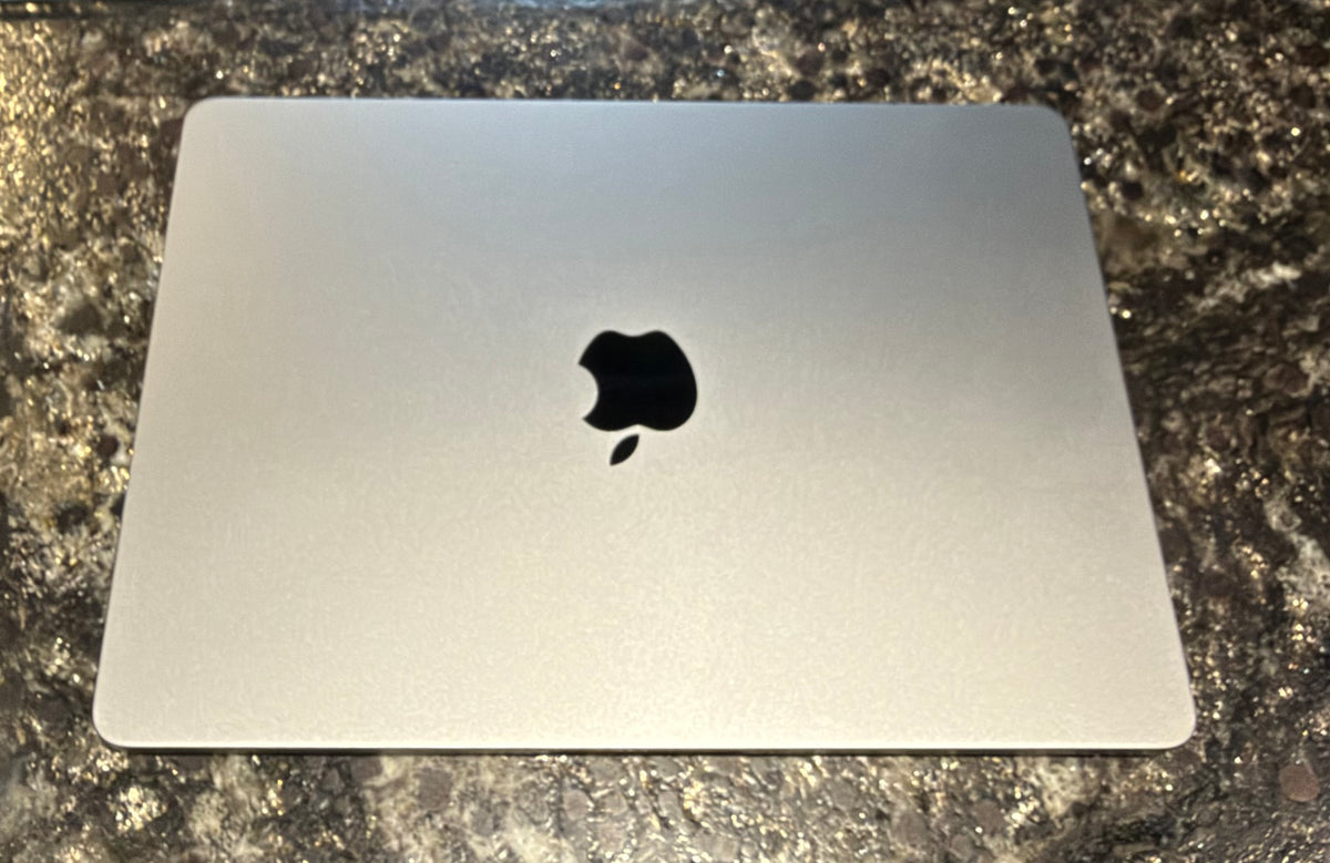 MacBook Air M2 13"