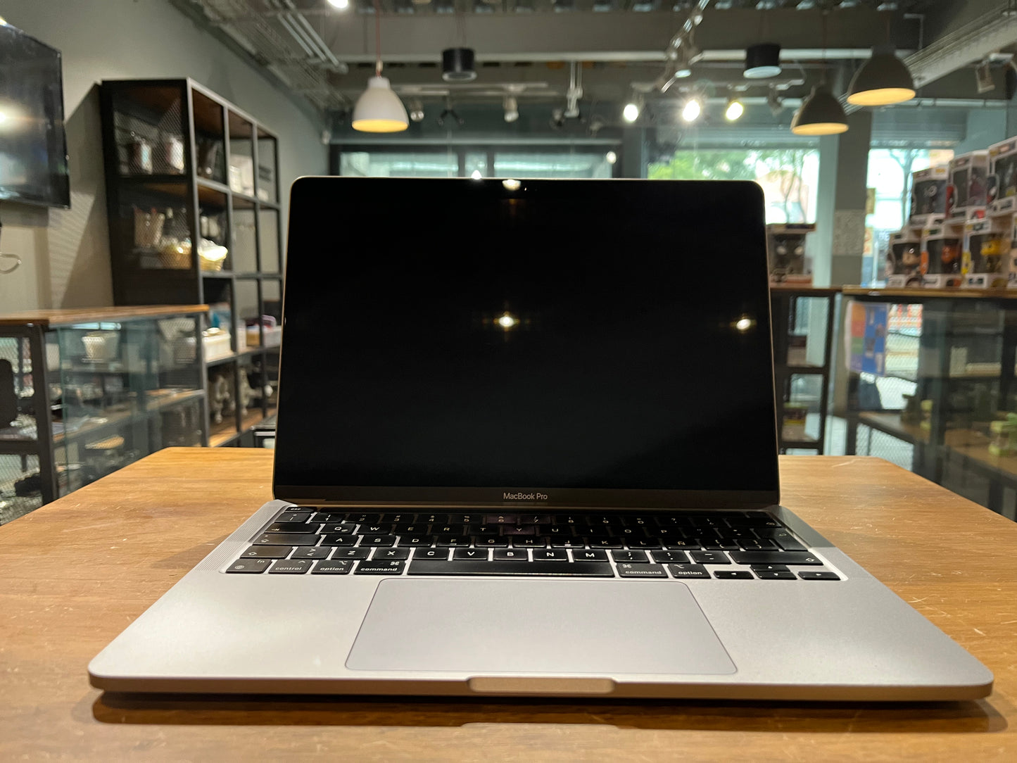 MacBook Pro 13" M1/ 512GB/ 8GB RAM/ TouchBar