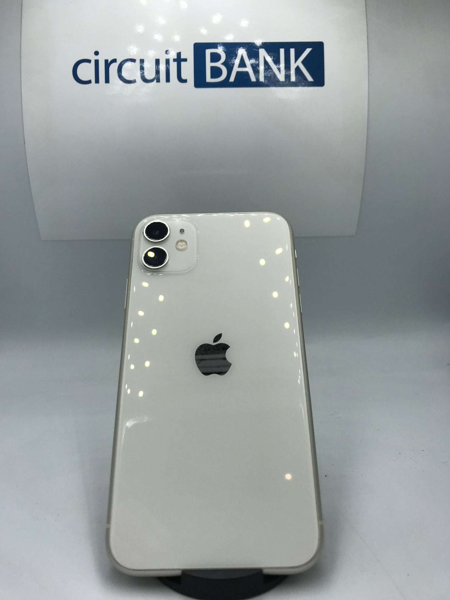 iPhone 11 64GB (Producto Unico)