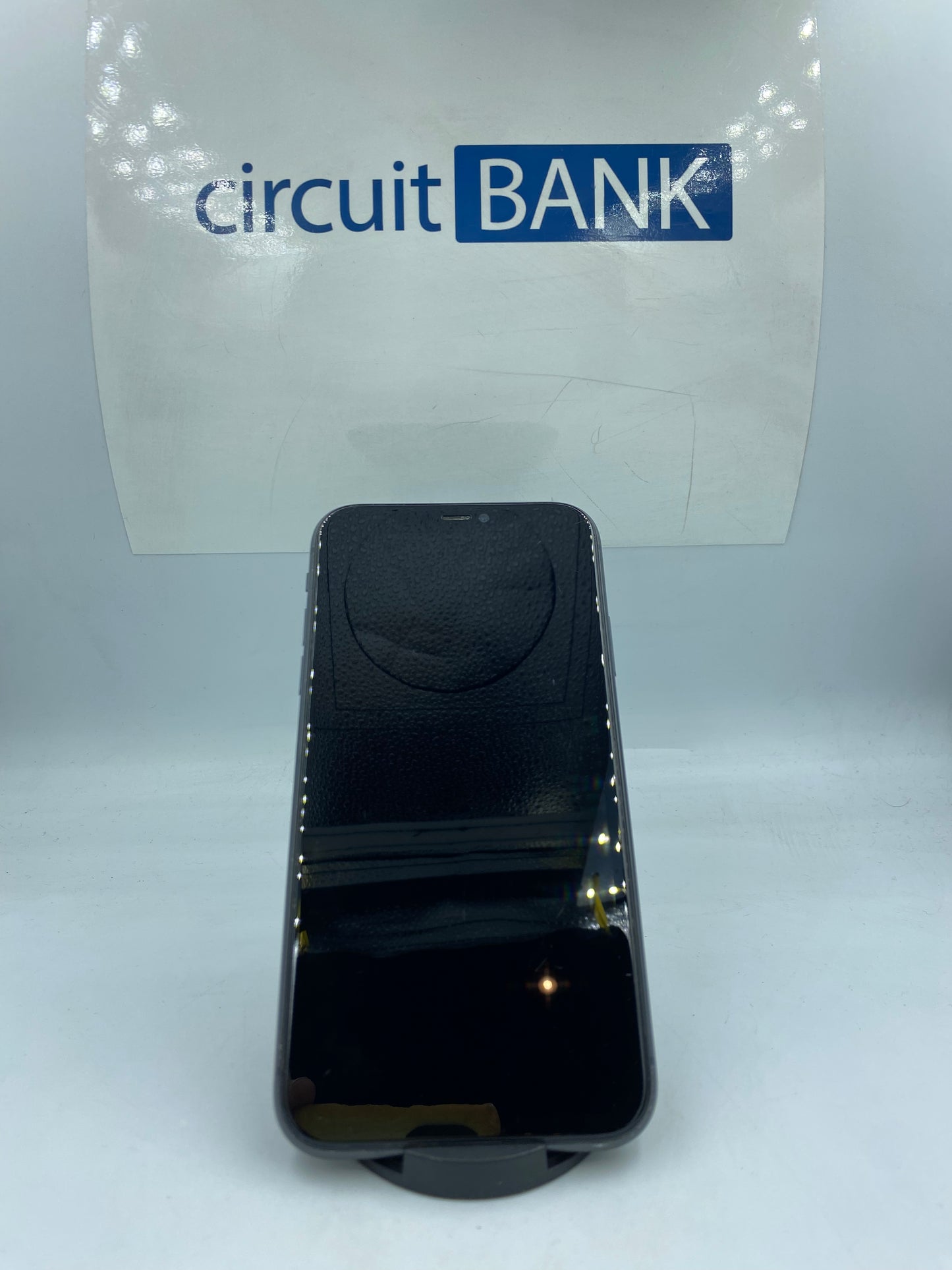 iPhone 11 64GB (Producto Único)