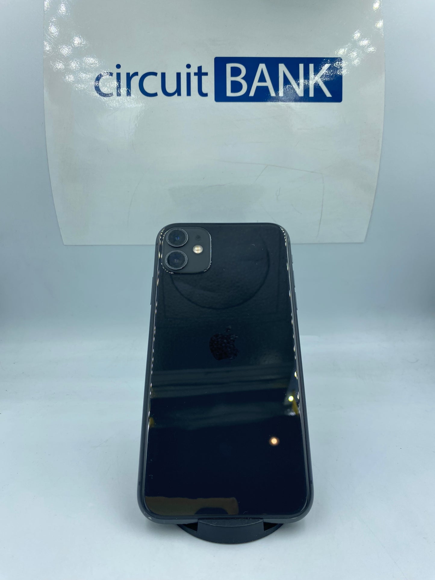 iPhone 11 64GB (Producto Único)