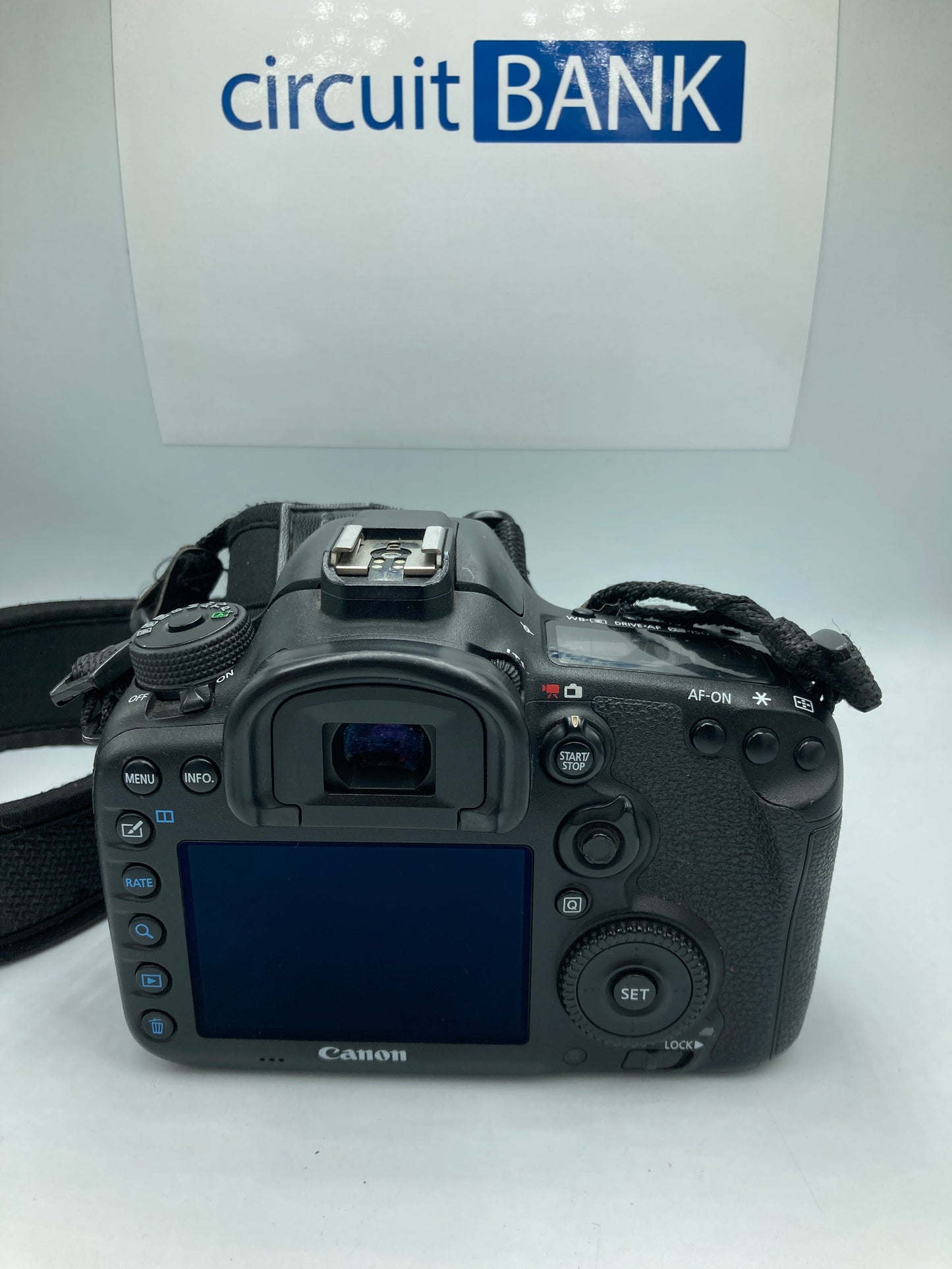 Cámara Canon EOS 7D Mark II (Producto Único)