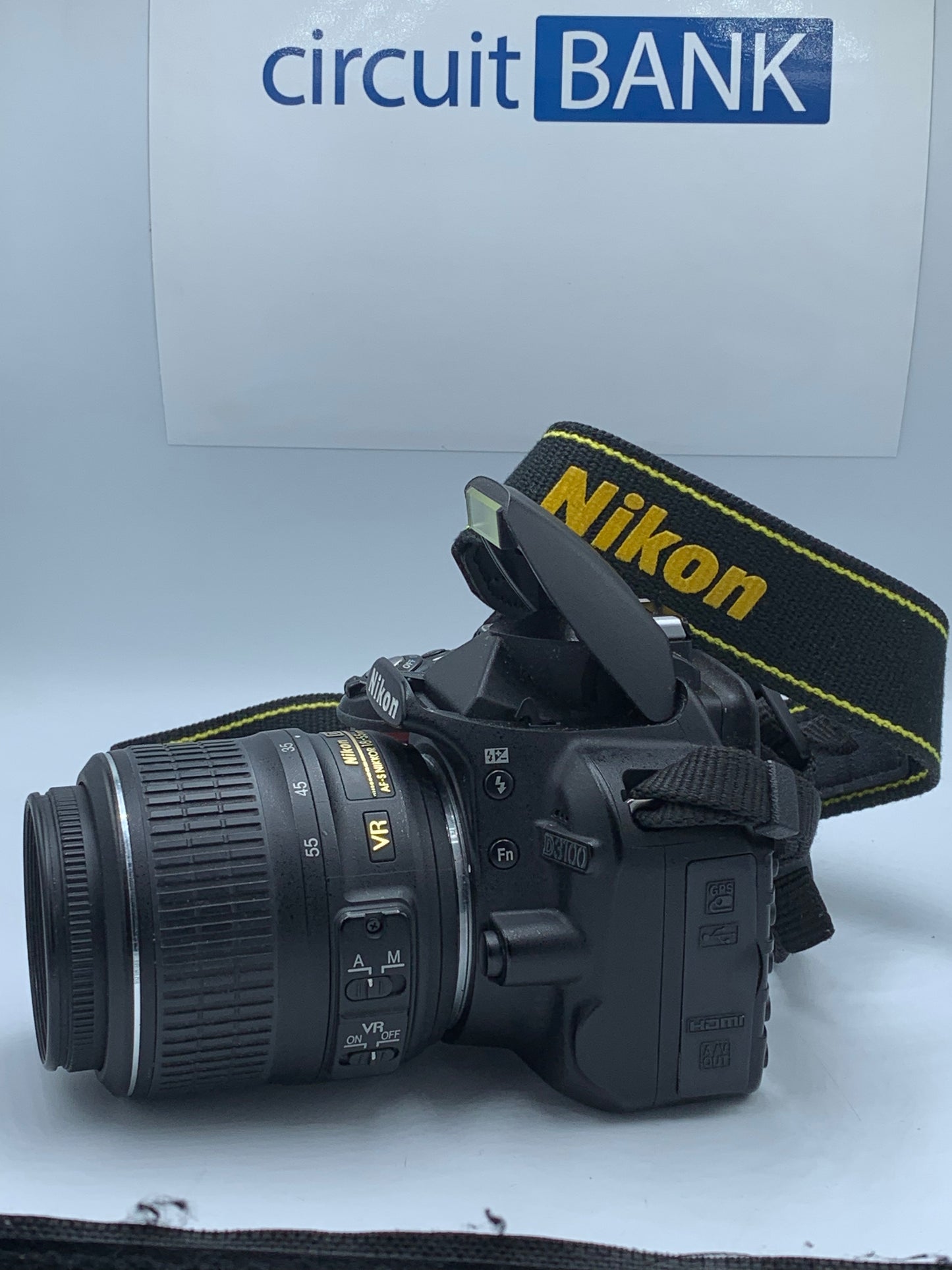 Camara Nikon D3100 (Producto Único)