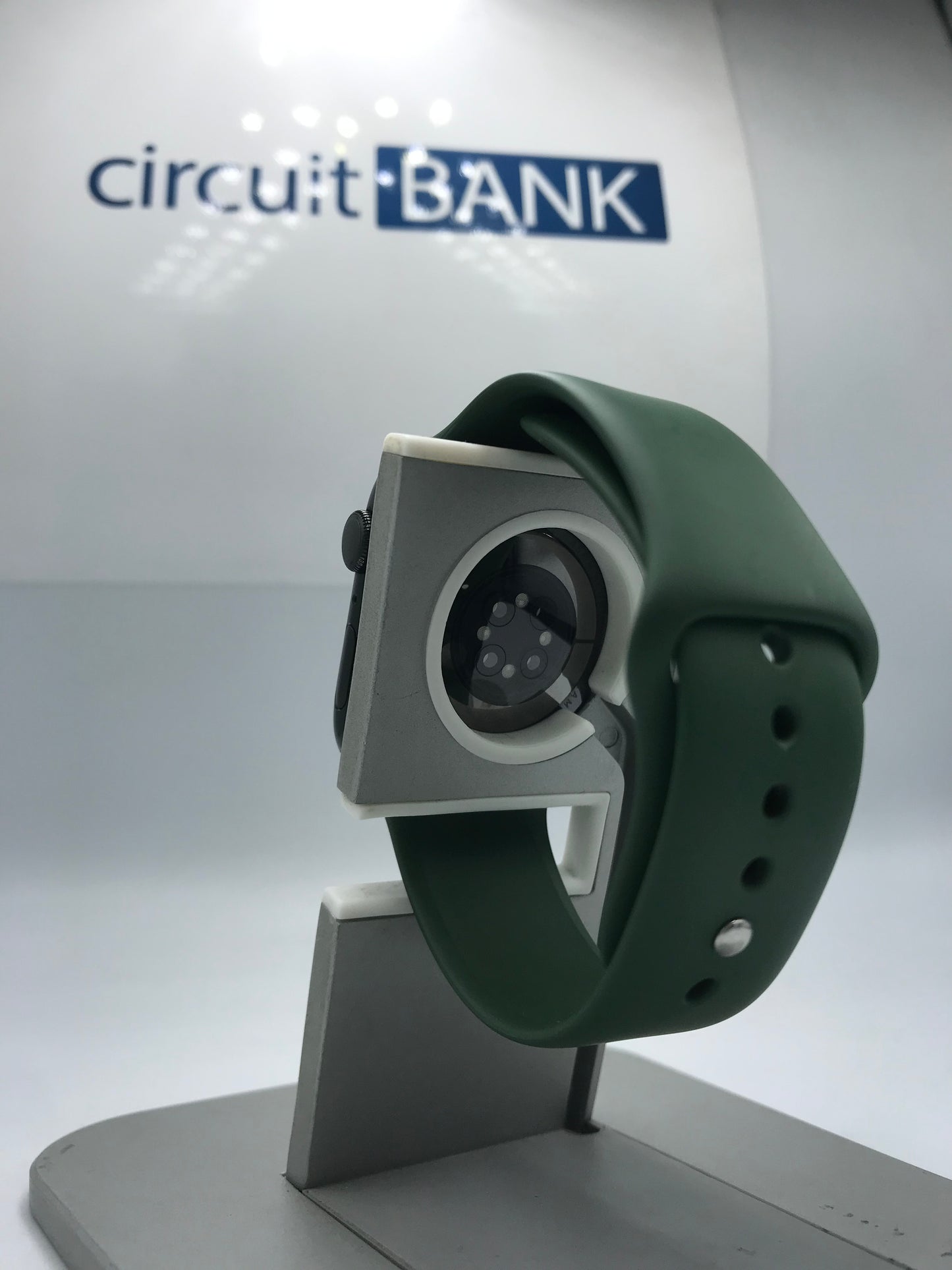 Apple Watch Series 7 45mm (Producto Unico)