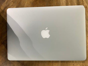 Macbook Air 13" 2017 128GB SSD  8GB RAM (Producto Unico)