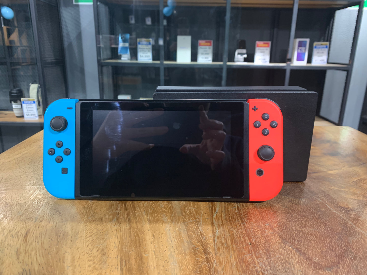 Nintendo Switch version 1.1 (Producto Único)