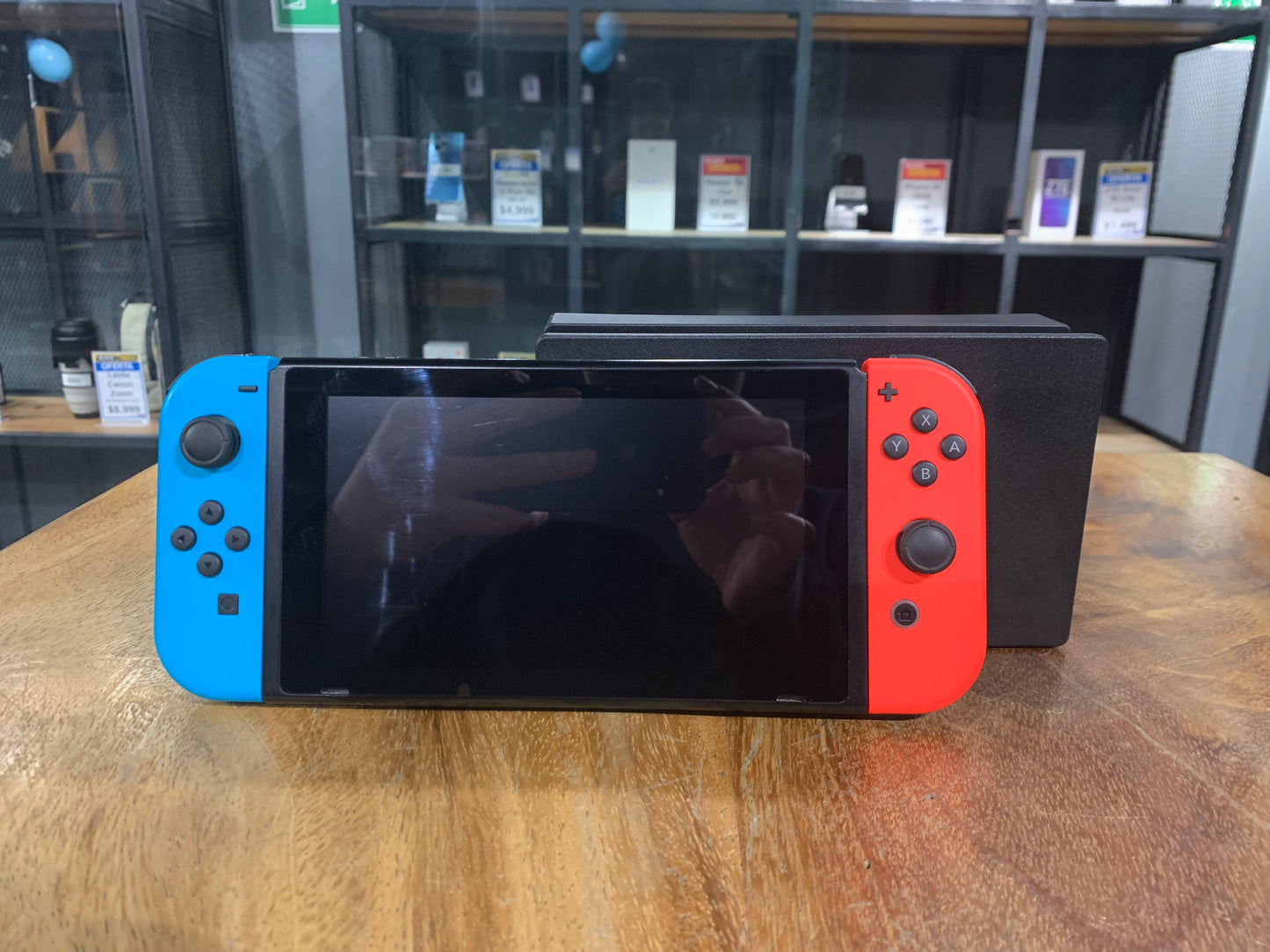 Nintendo Switch version 1.1 (Producto Único)