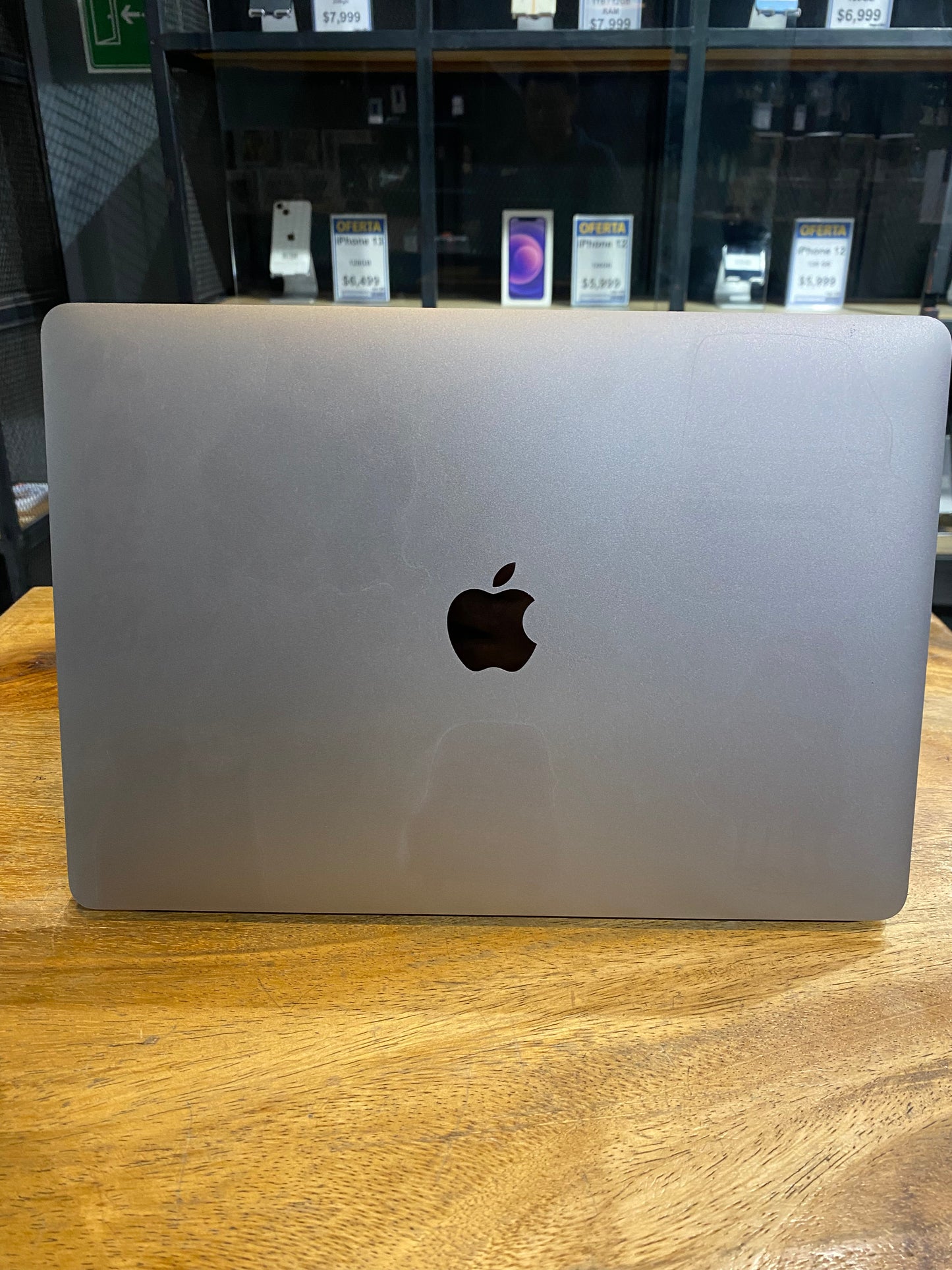 MacBook Air 2020 13" M1 256GB (Producto Unico)