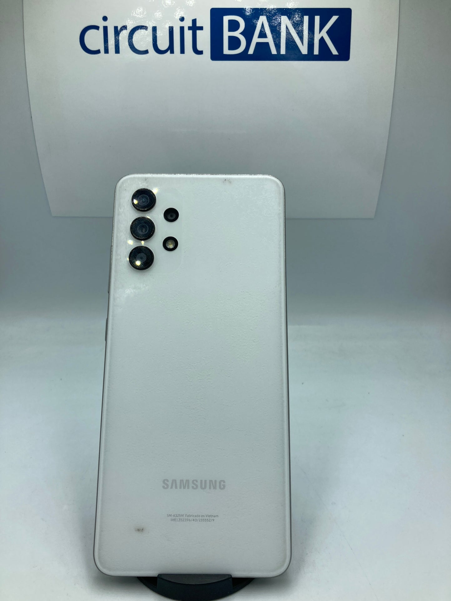 Samsung Galaxy A32 128GB (Producto Único)
