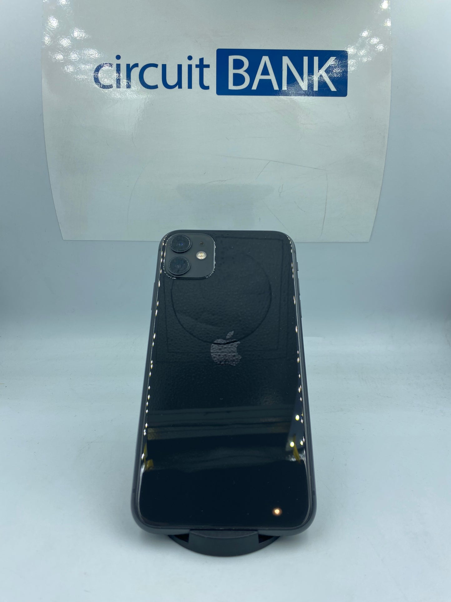 iPhone 11 64GB (Producto Único)