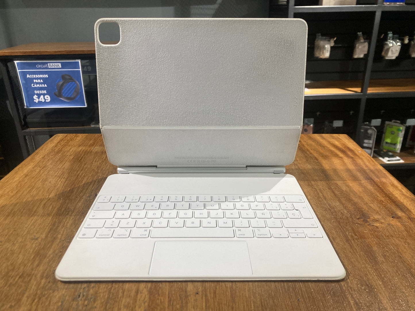Apple Magic KeyBoard (A2480) (Producto Único)