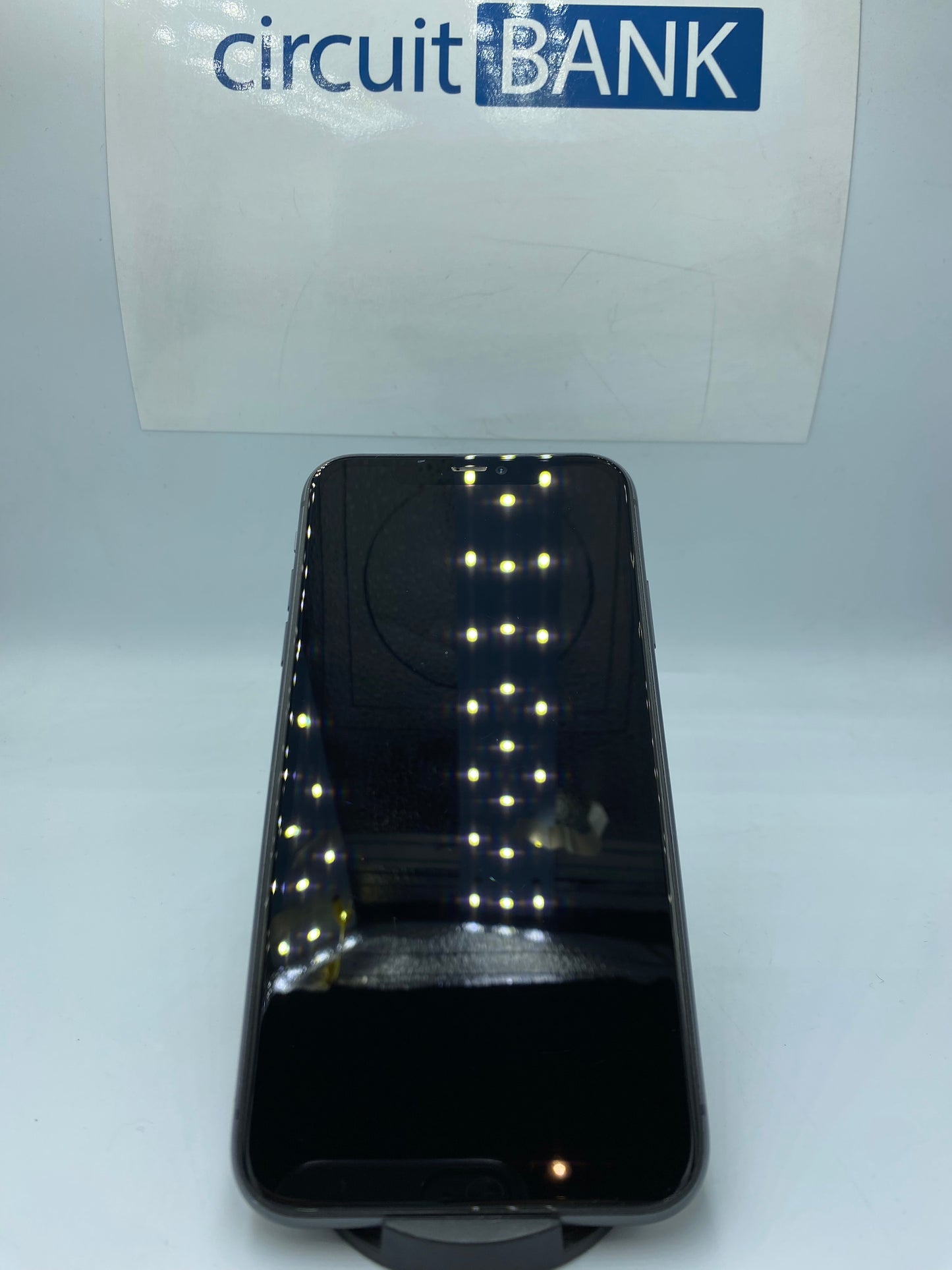 iPhone 11 128GB (Producto Único)