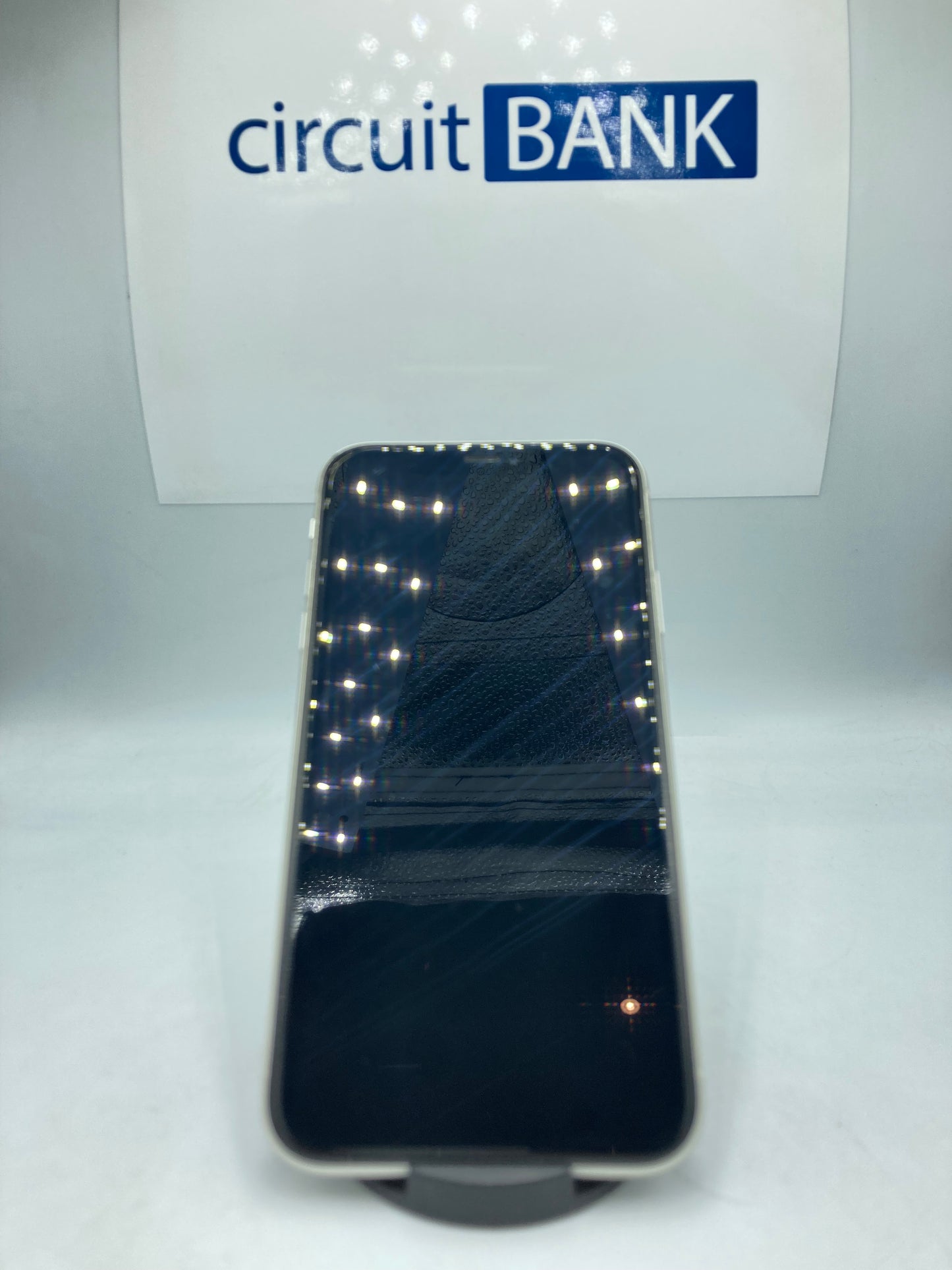 iPhone 11 64GB (Producto Unico)