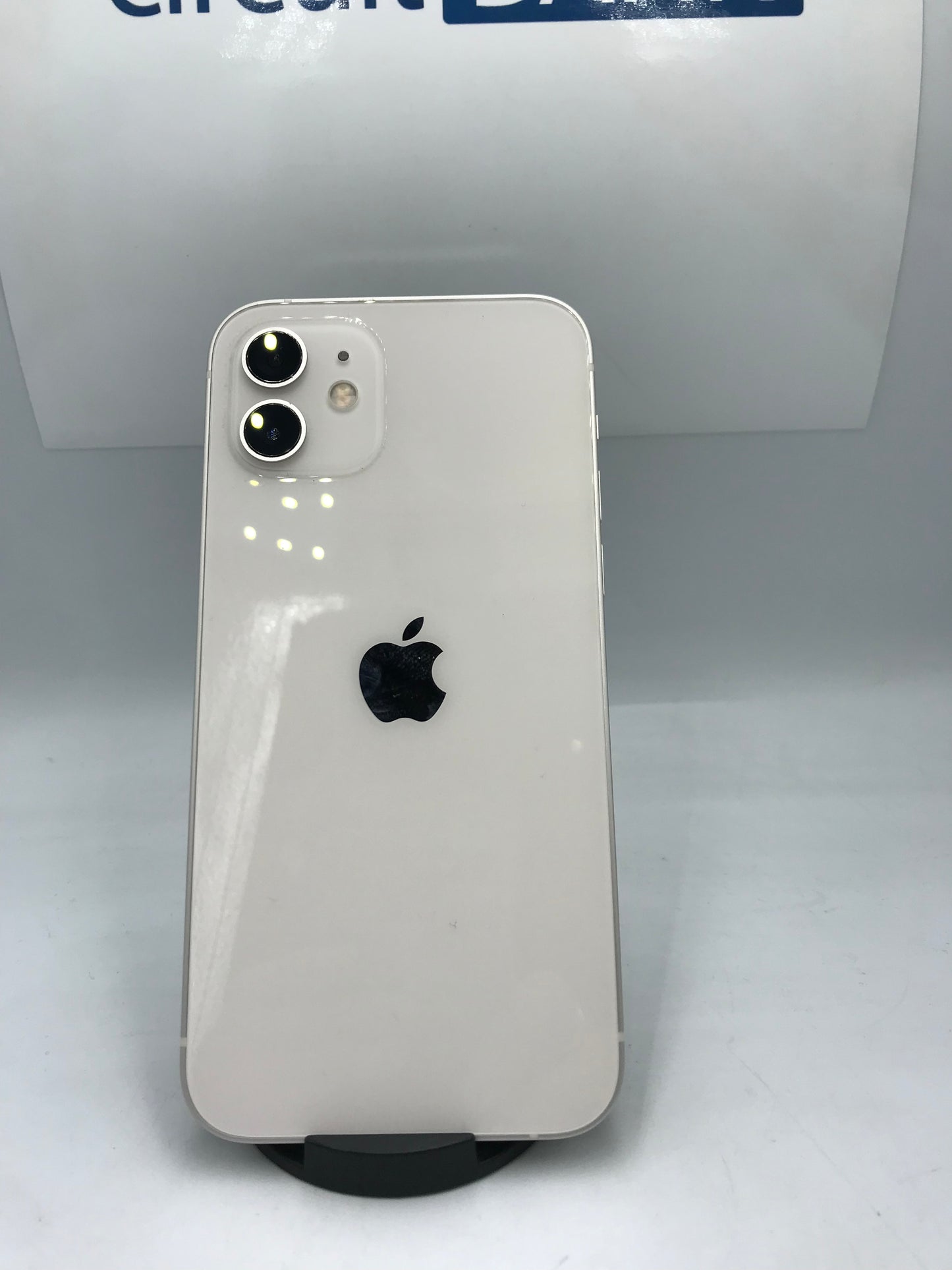 iPhone 12 64GB