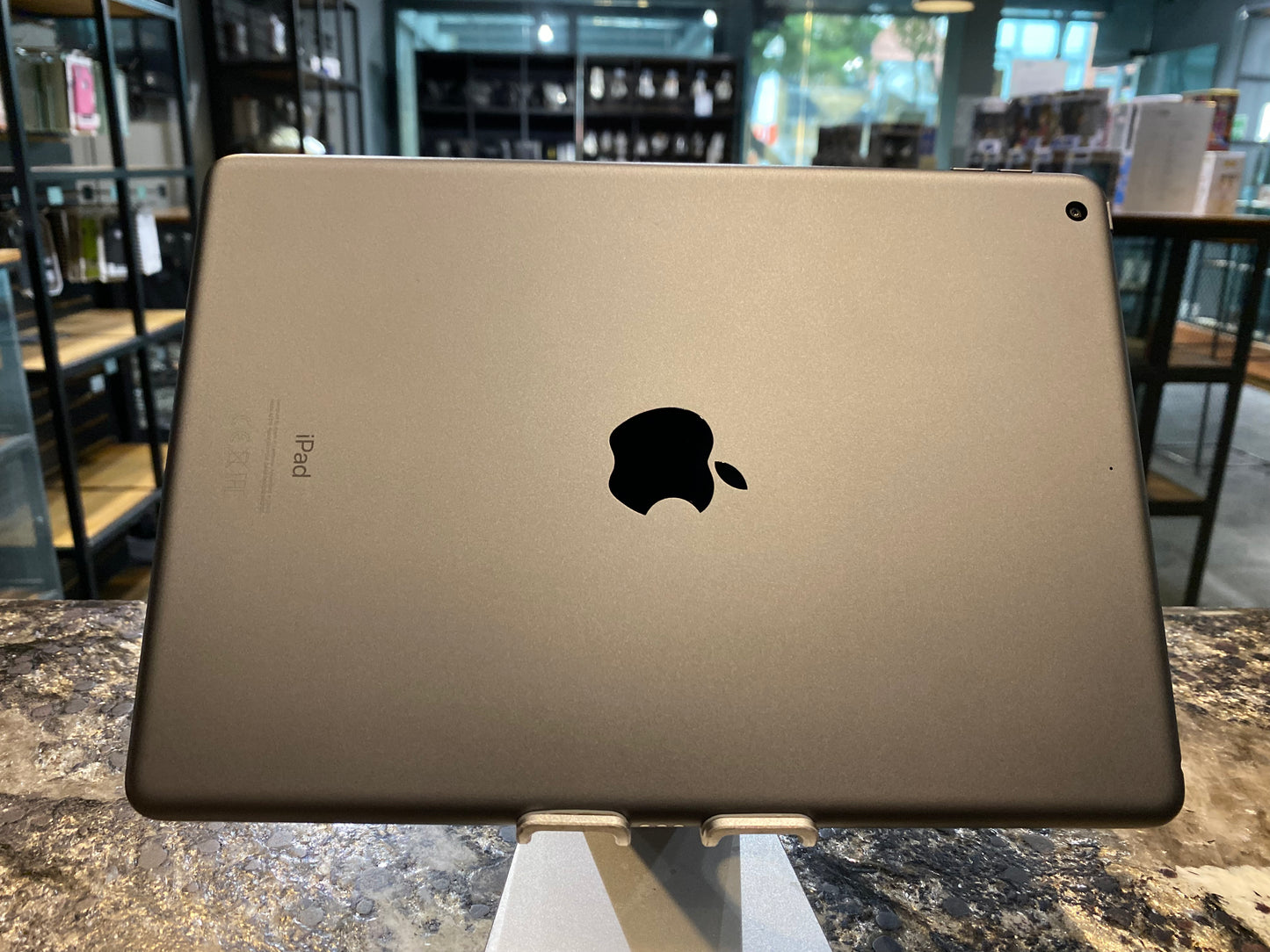 iPad 8 WiFi 32GB (Producto Único)