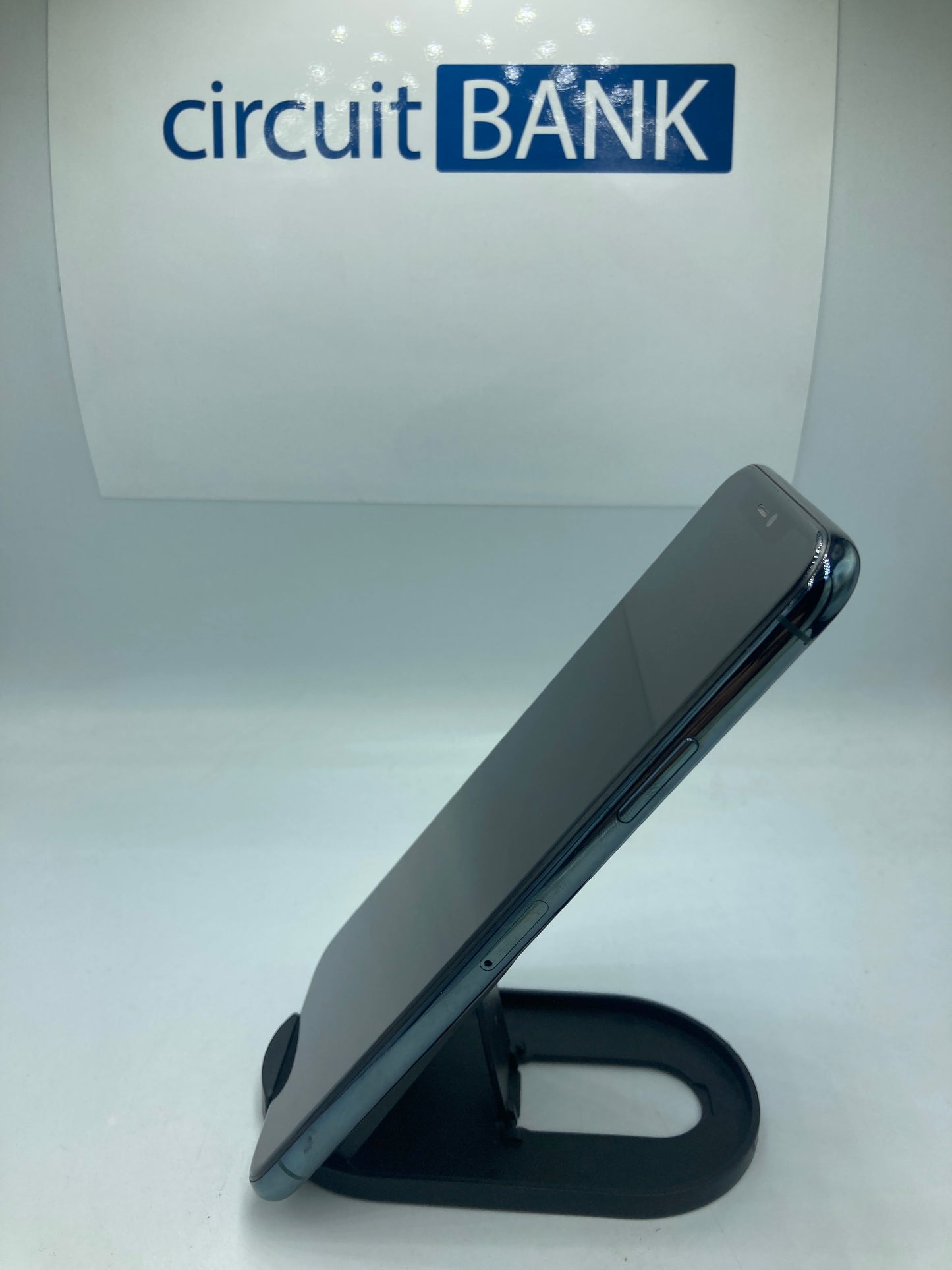 iPhone 11 Pro Max 64GB (Producto Único)