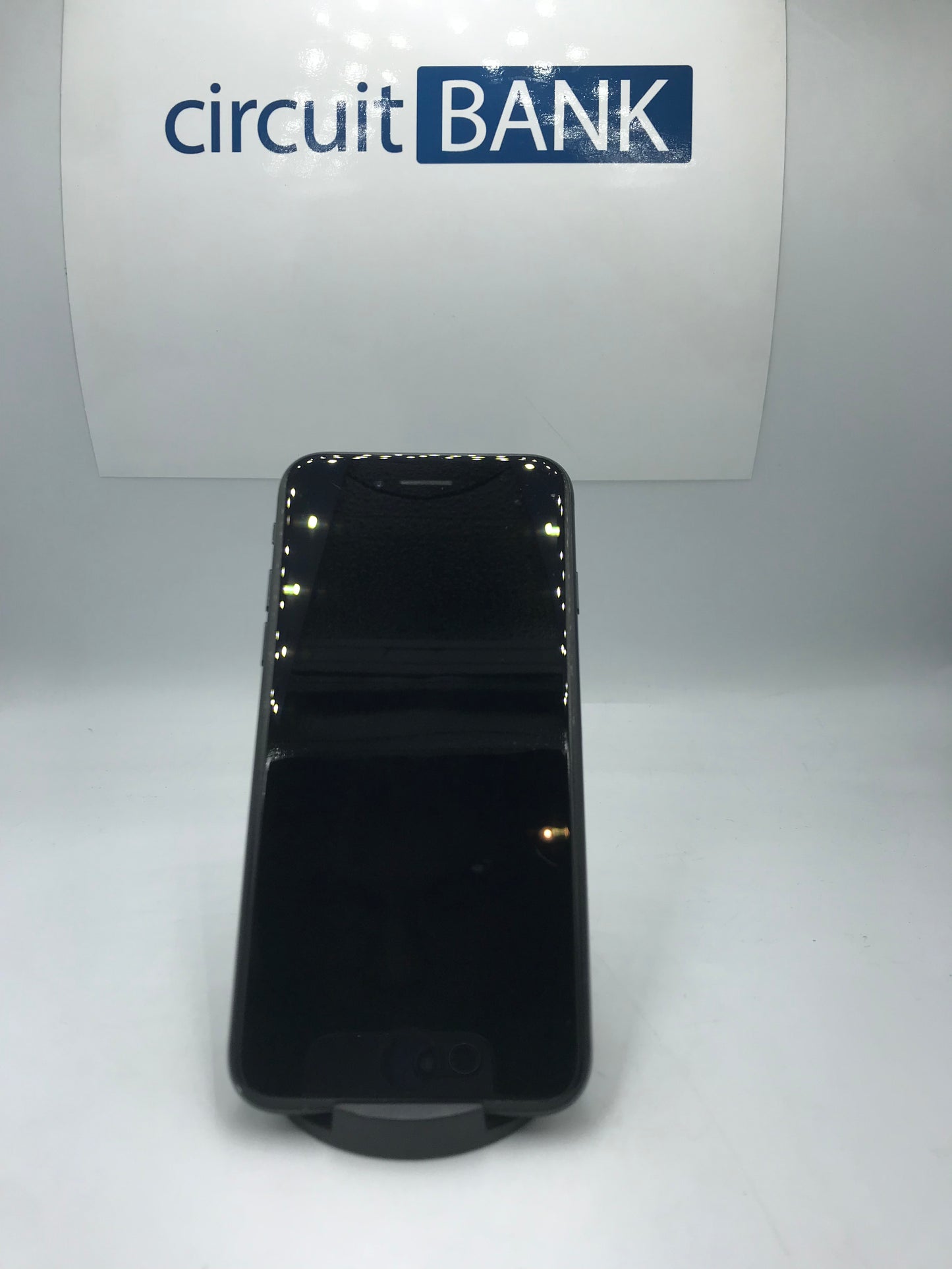 iPhone SE  64GB (Producto Unico)