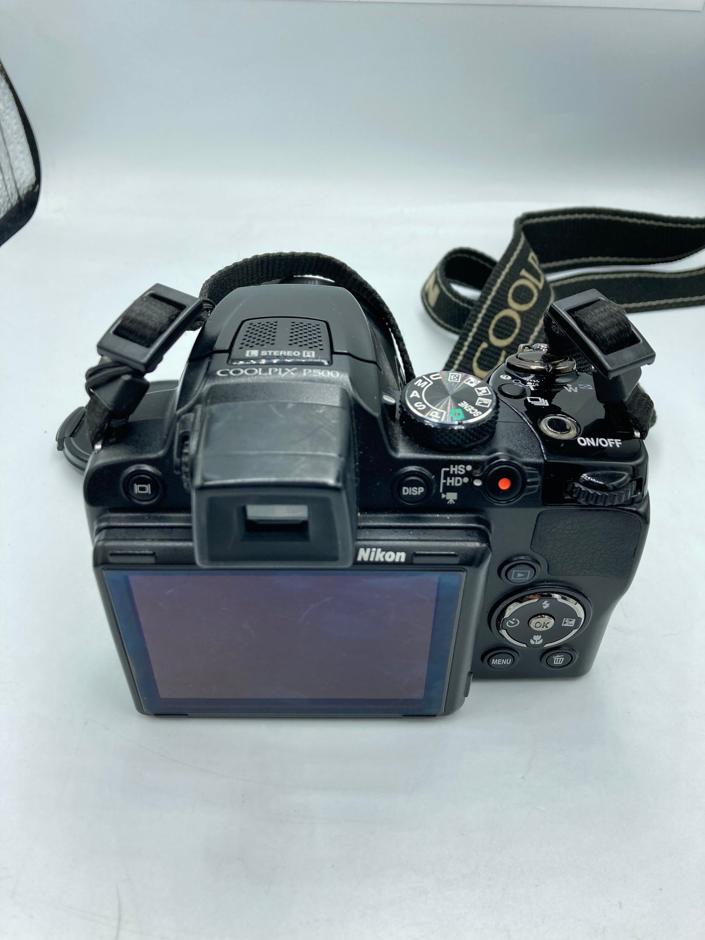 Nikon Coolpix P500 (Producto Unico)