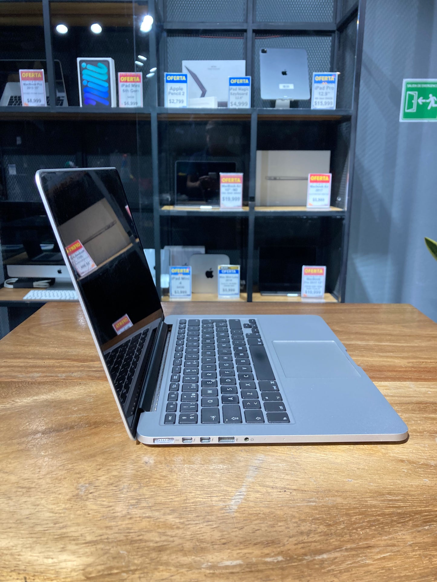 MacBook Pro 13" 2015 (Producto Unico)