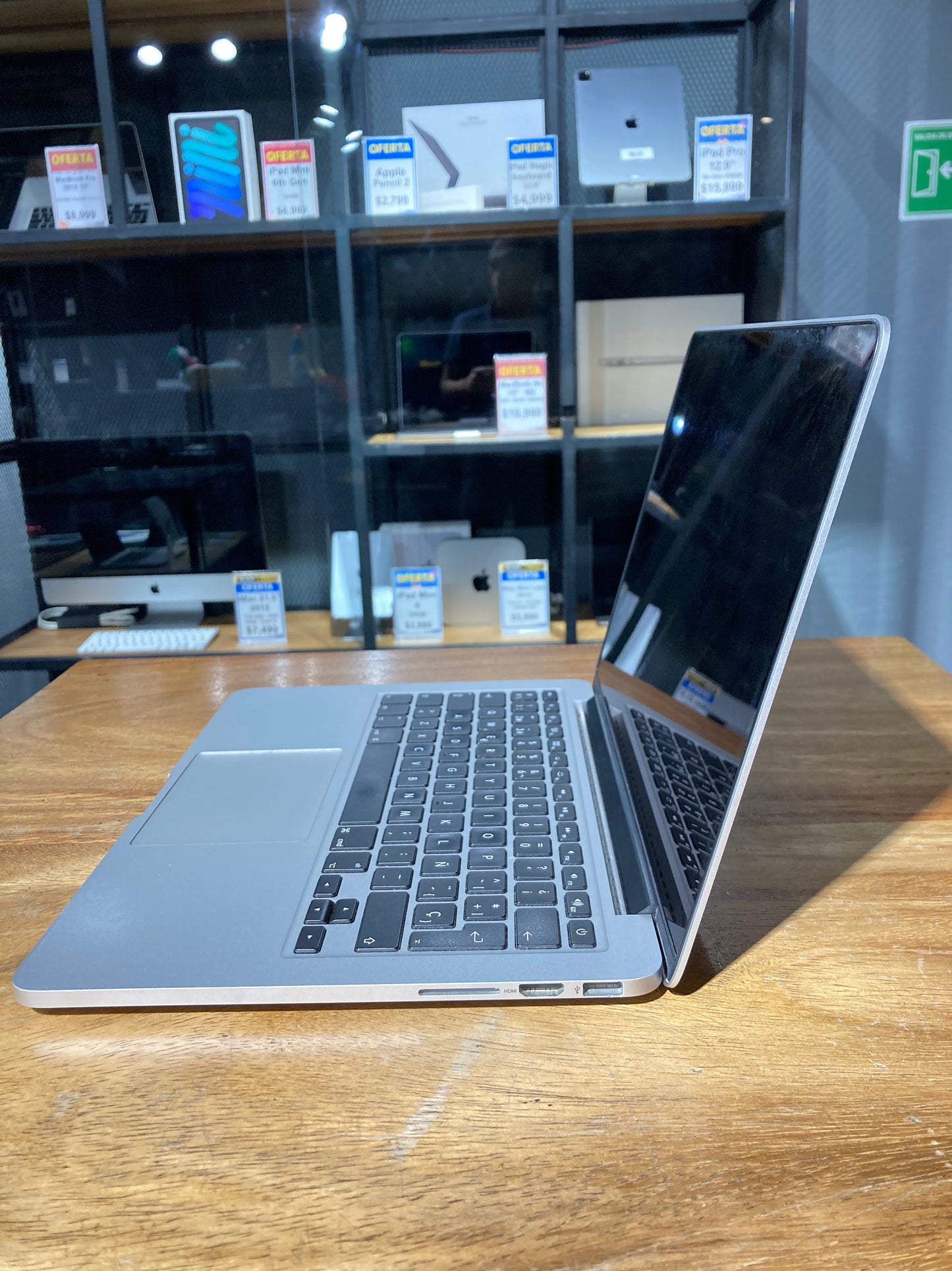 MacBook Pro 13" 2015 (Producto Unico)