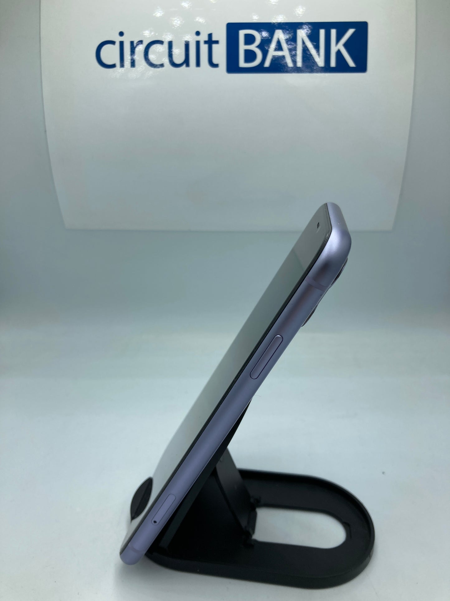 iPhone 11 64GB (Producto Único)