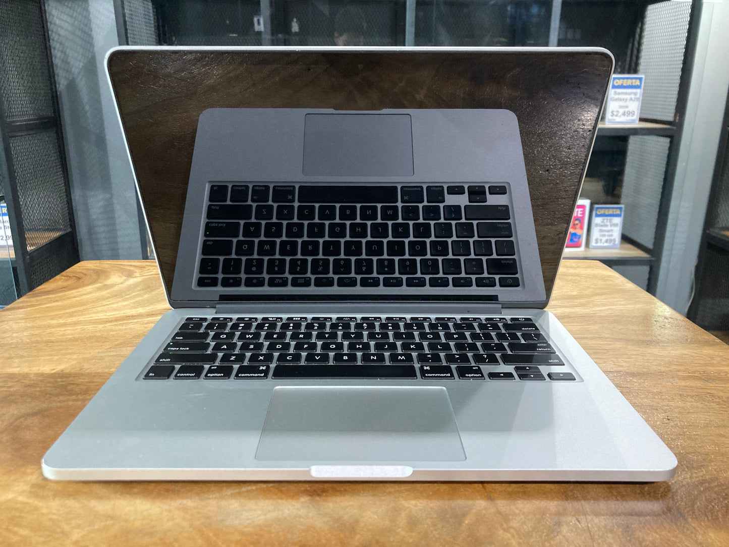 MacBook Pro 13" 2015 256GB SSD (Producto Único)