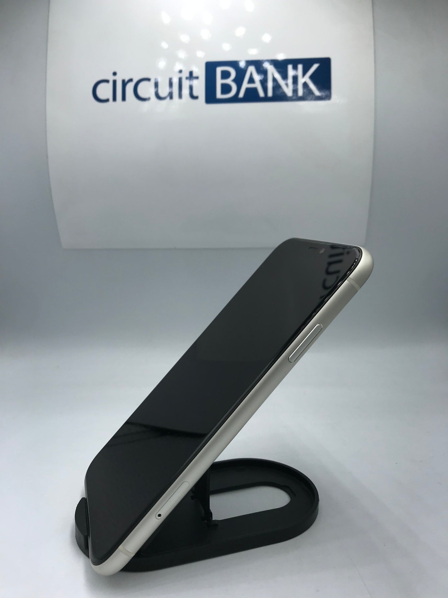 iPhone 11 64GB (Producto Unico)