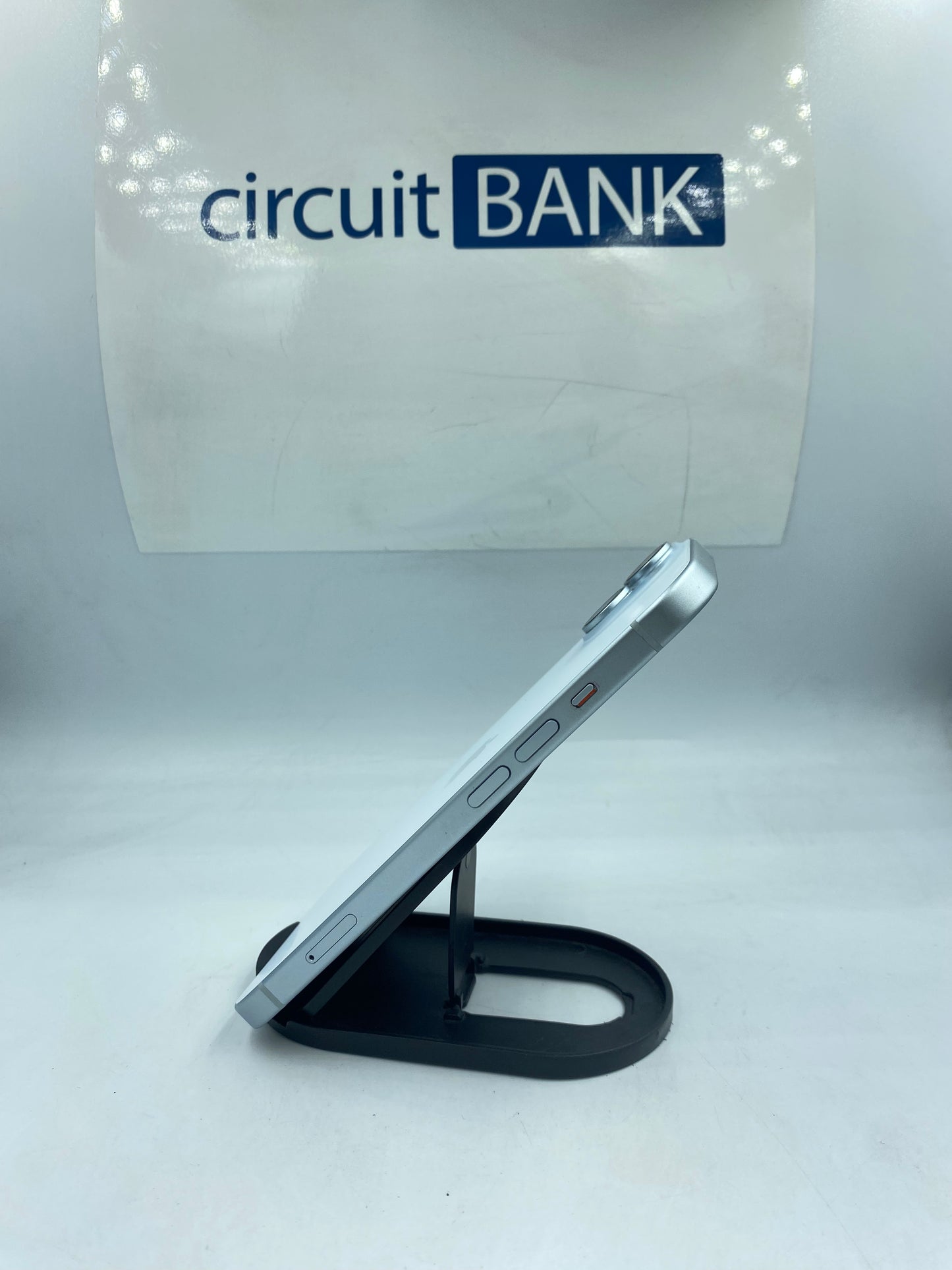 iPhone 15 128GB (Producto Único)