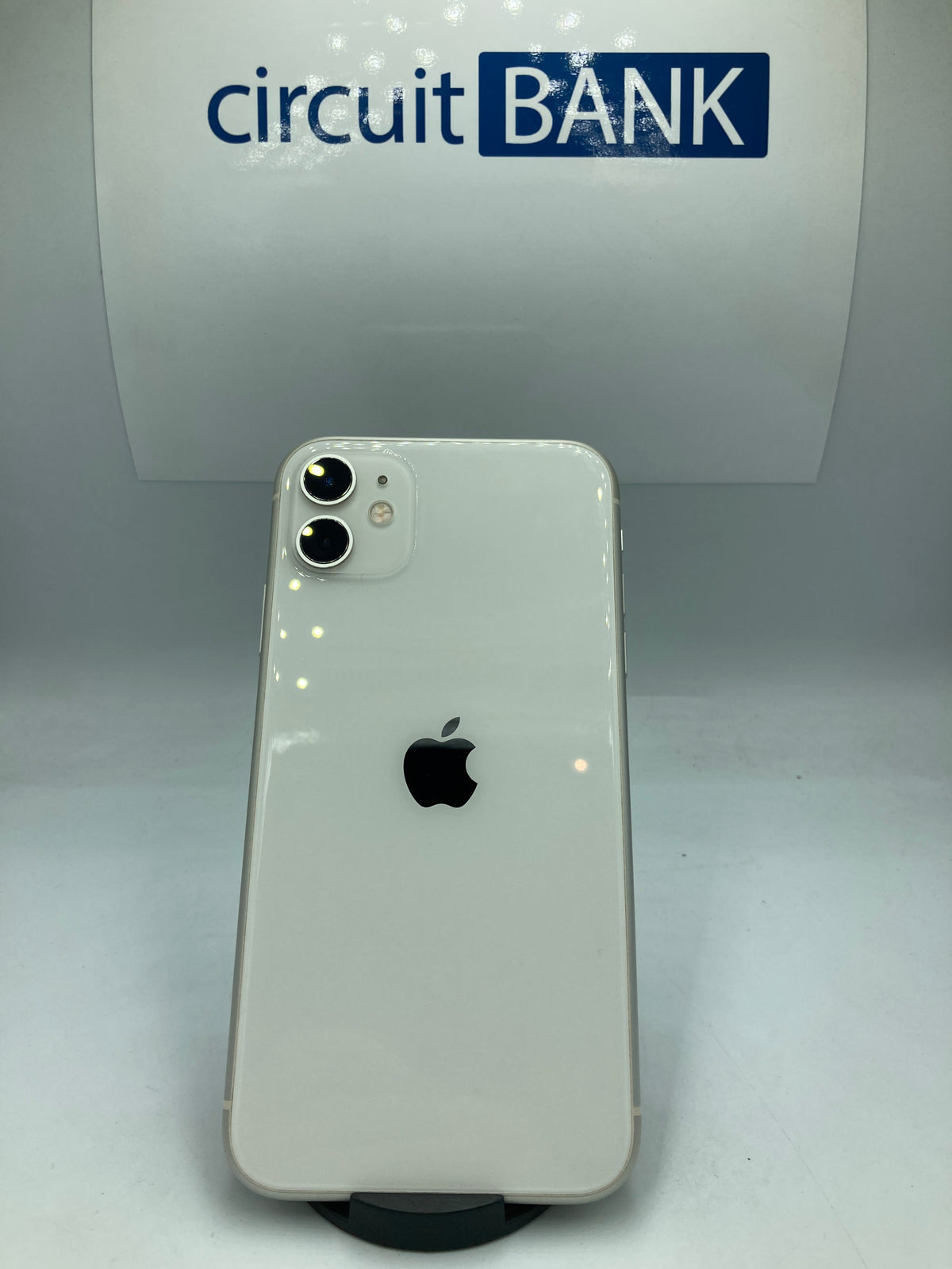 iPhone 11 64gb (Producto único)