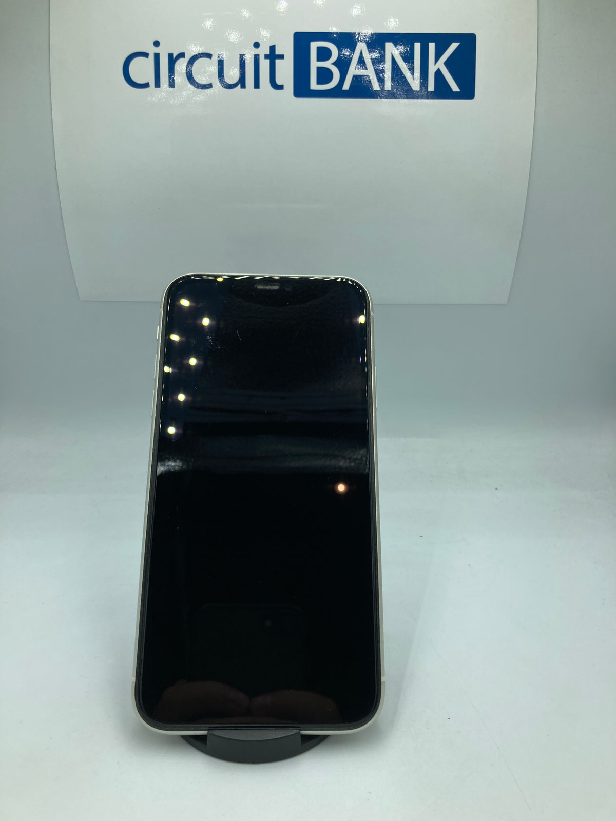 iPhone 11 64gb (Producto único)