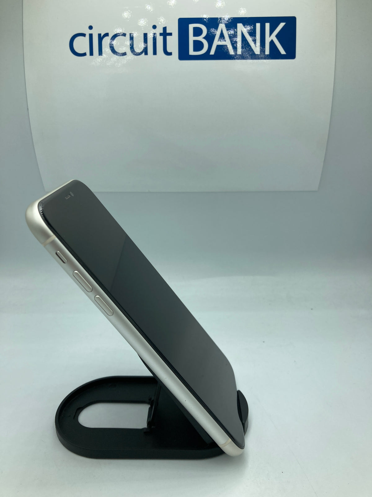 iPhone 11 64gb (Producto único)
