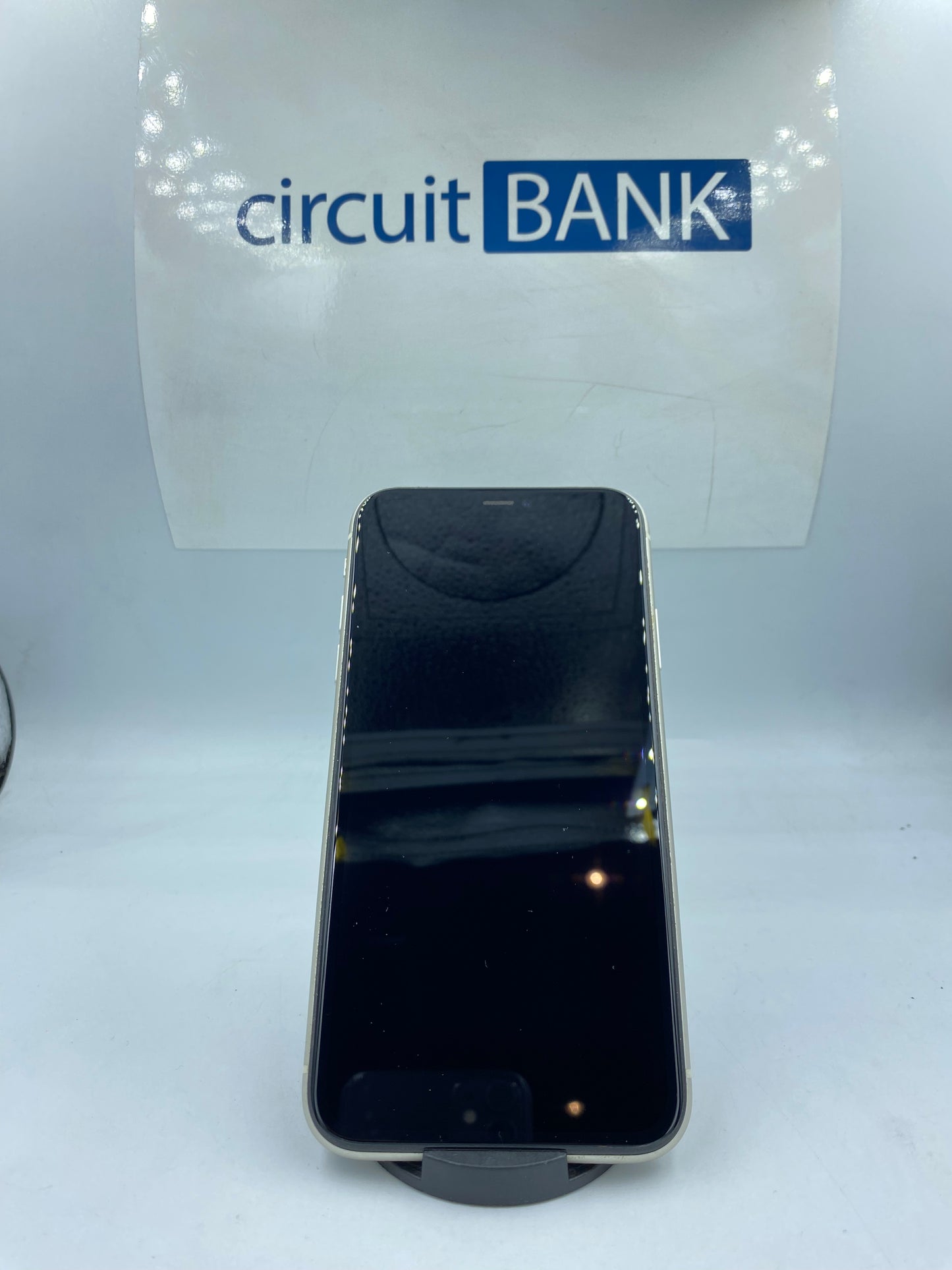 iPhone 11 64GB (Producto Unico)