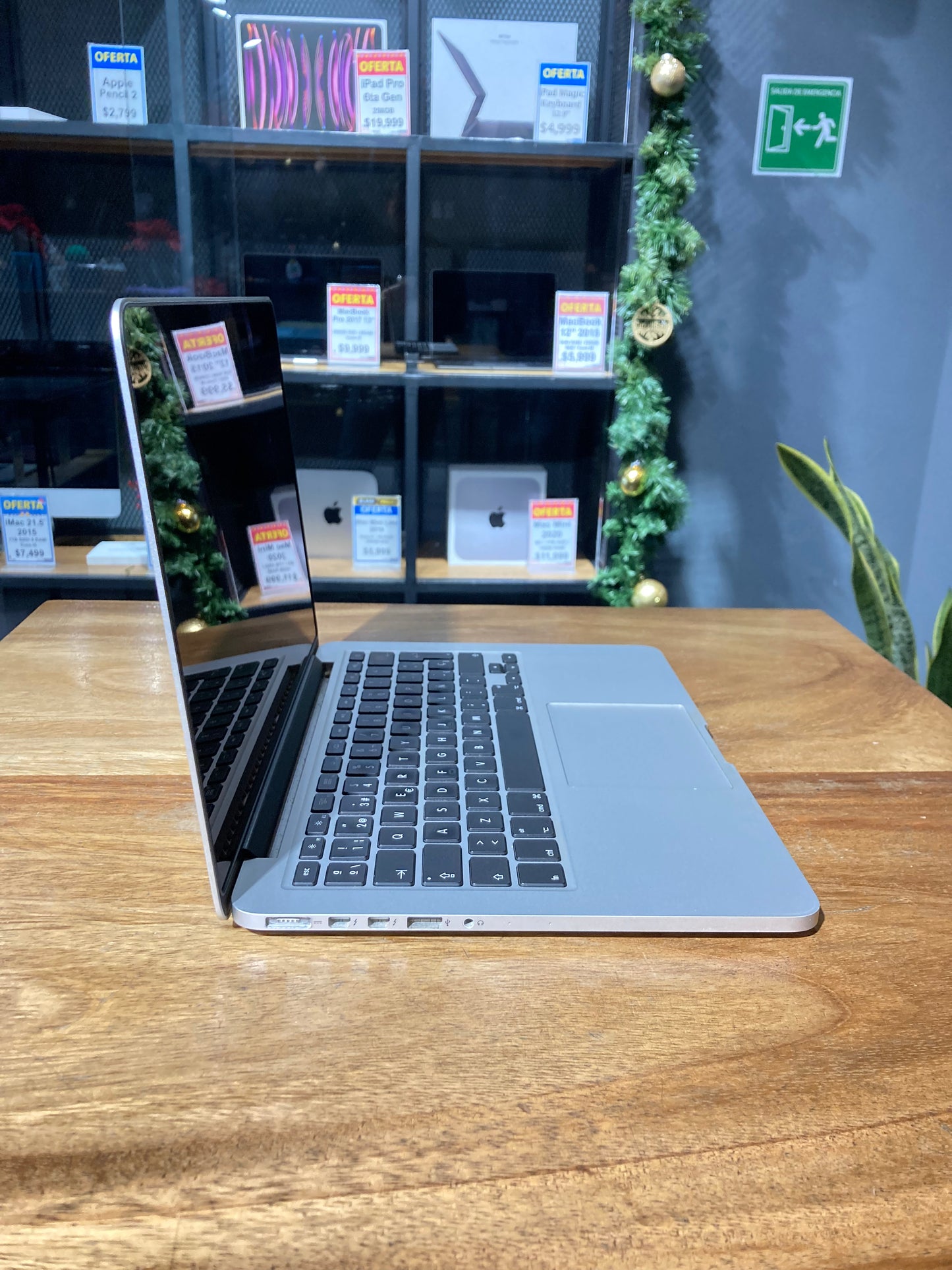 MacBook Pro 13" 2015 (Producto Unico)