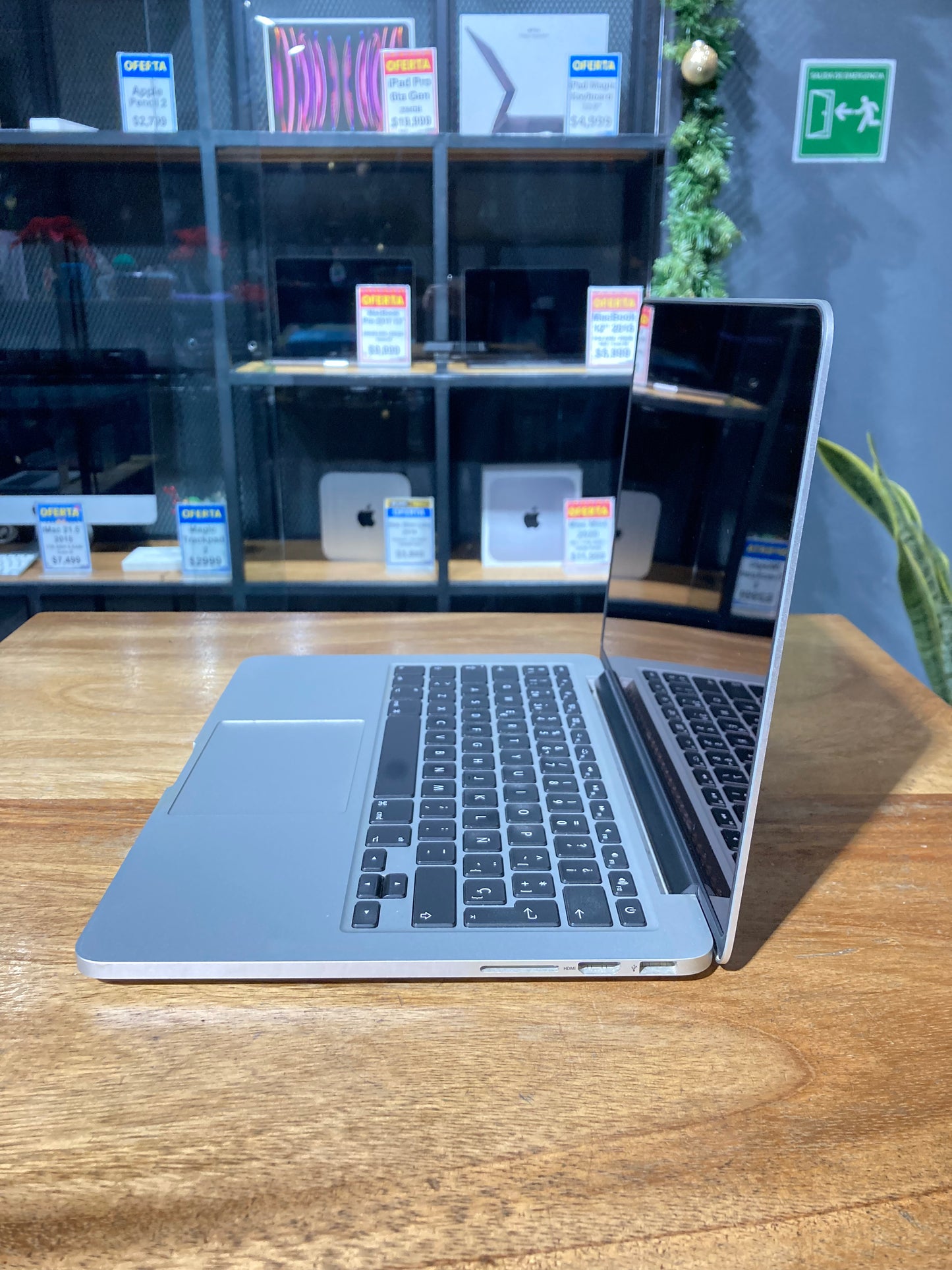MacBook Pro 13" 2015 (Producto Unico)