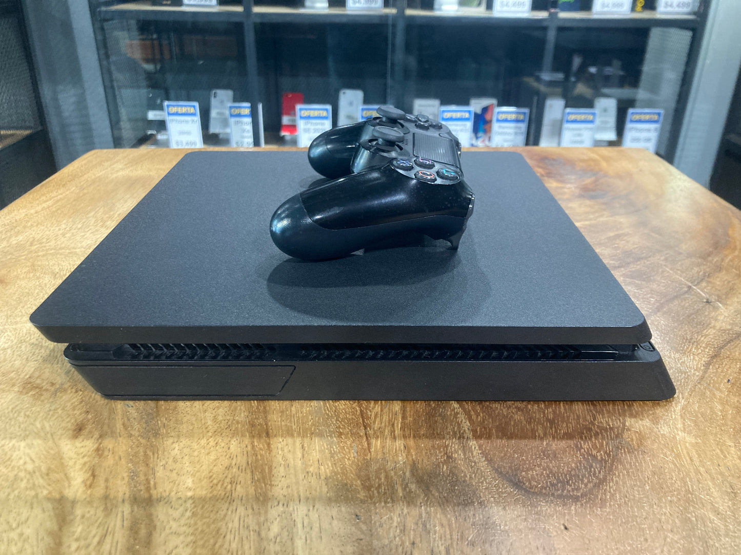 PlayStation 4 Slim 1TB (Producto Único)