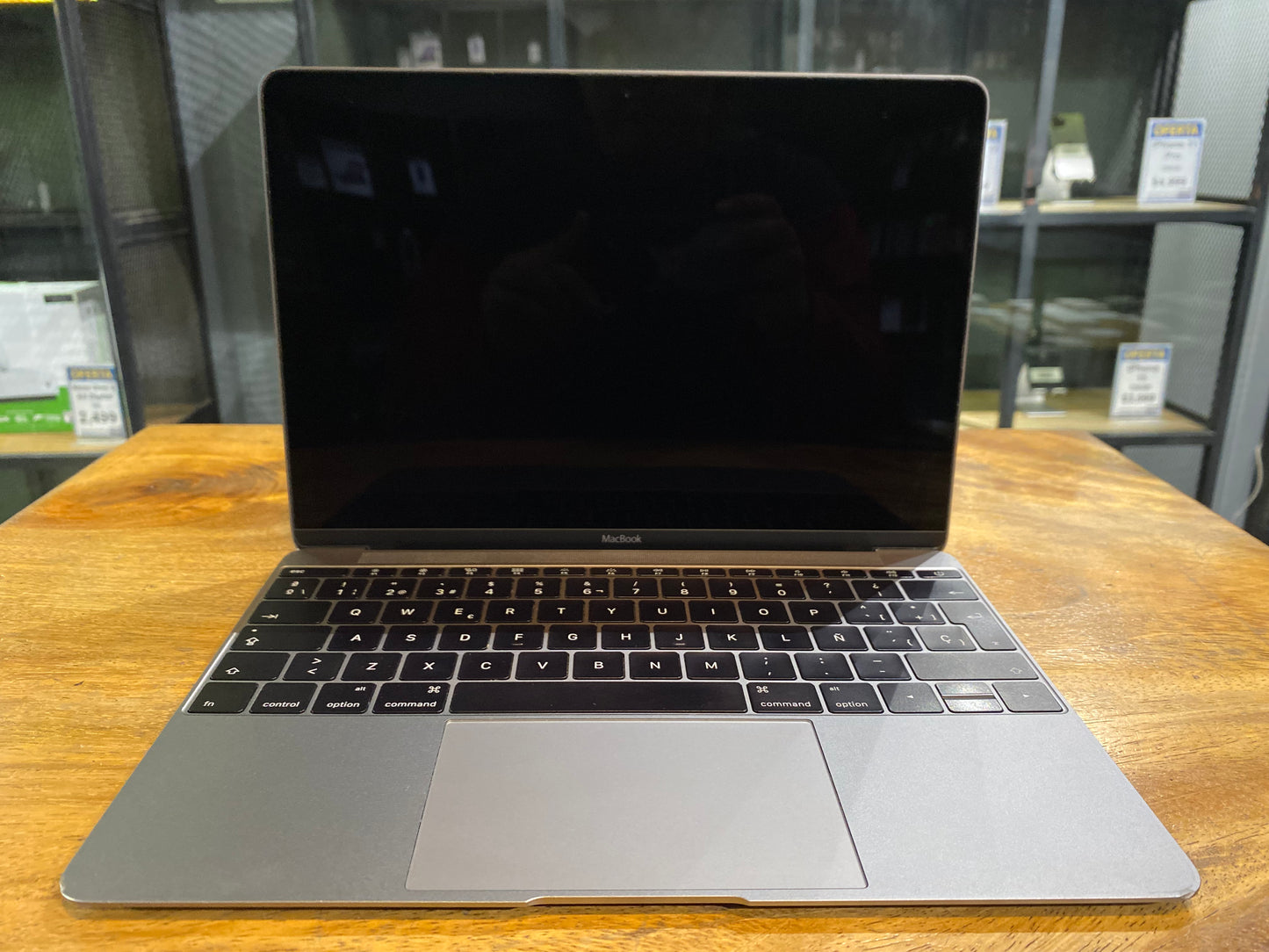 Macbook 12" 2016 512GB / 8GB RAM (Producto Único)