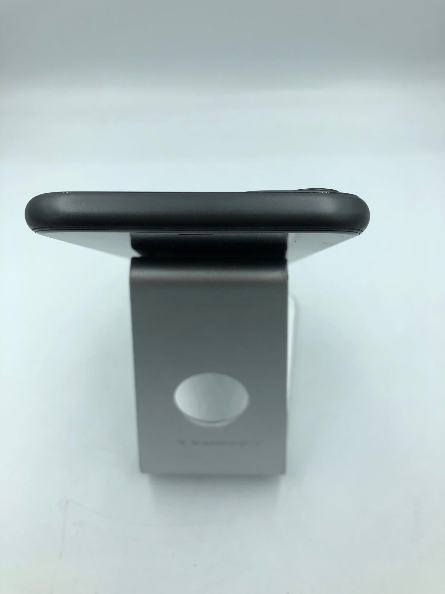 iPhone 11 64 GB (Producto Unico)