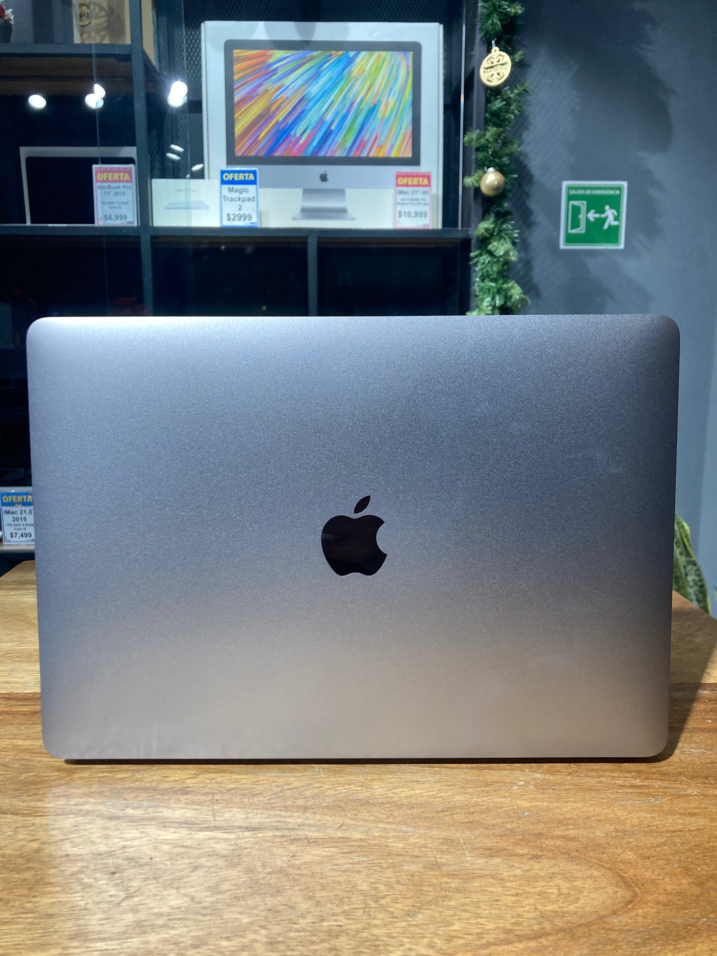 MacBook Air 13" 2020 M1 (Producto Unico)