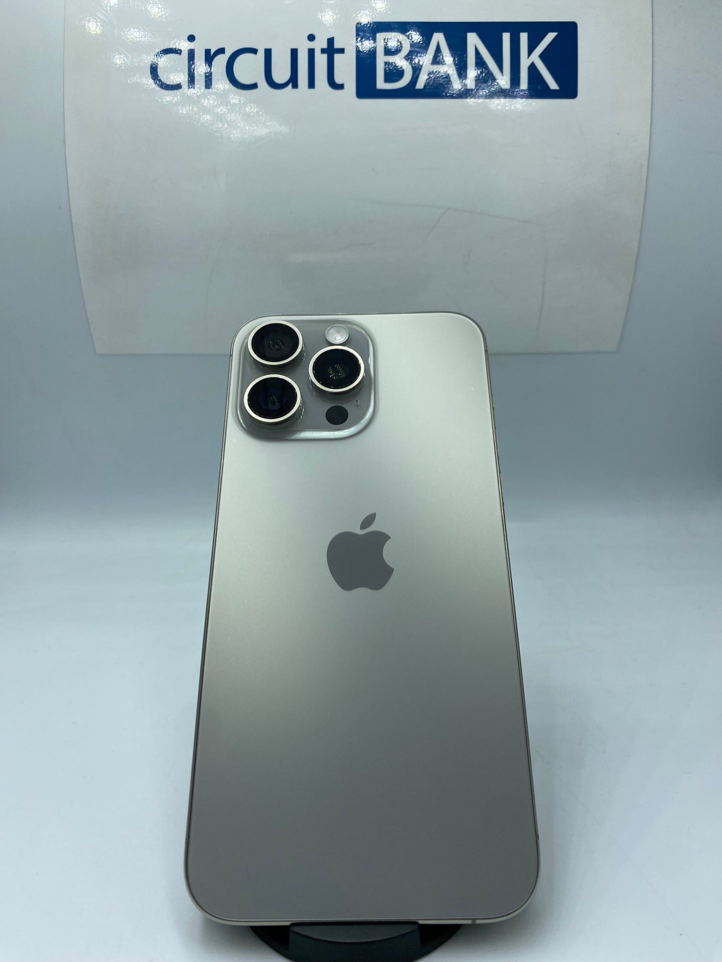 iPhone 15 Pro Max 256GB (Producto Único)