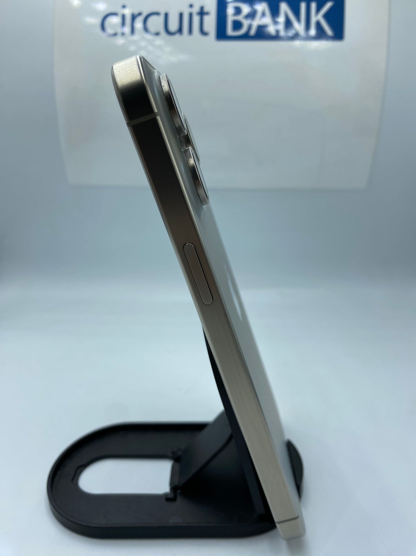 iPhone 15 Pro Max 256GB (Producto Único)