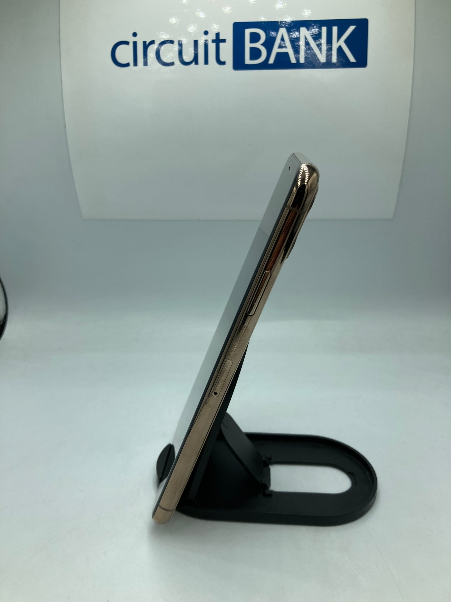 iPhone 11 Pro Max 64GB (Producto Único)