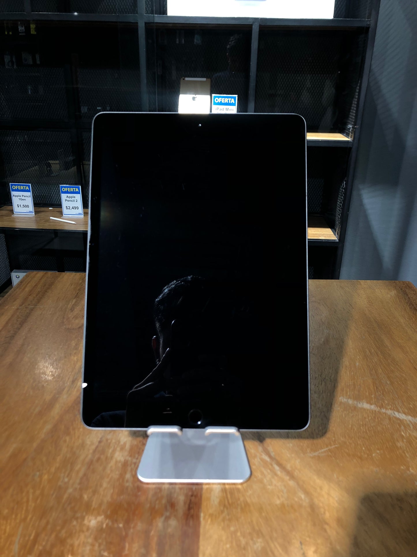 iPad 8th Gen 32GB (Producto Único)