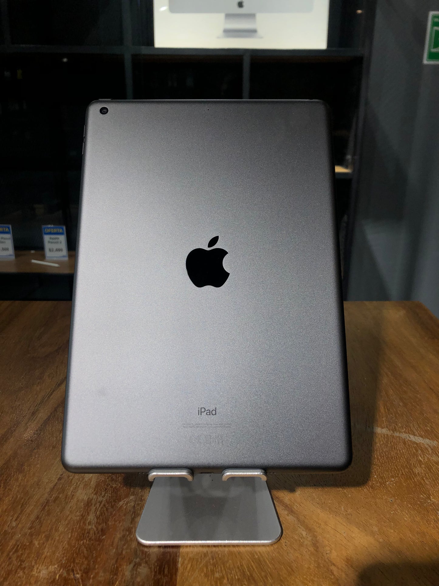 iPad 8th Gen 32GB (Producto Único)