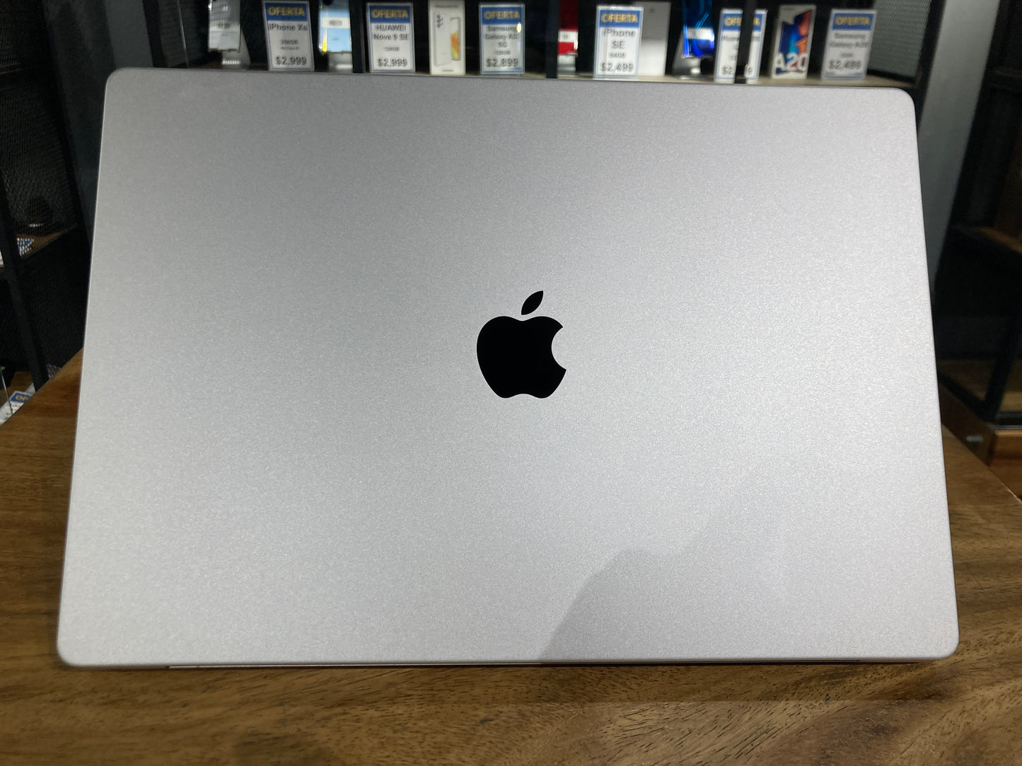 MacBook Pro 16" 2021 M1 Pro (Producto Único)